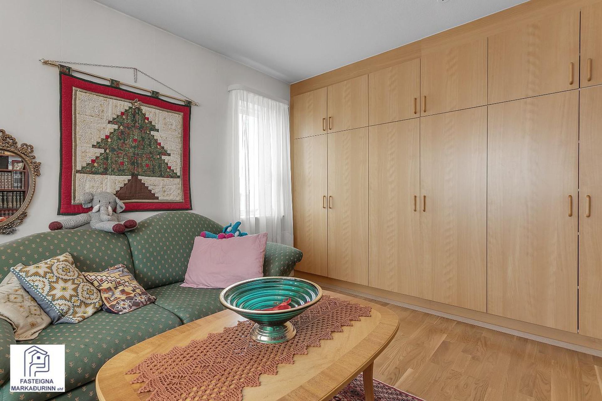 Sléttuvegur 17, 103 Reykjavík