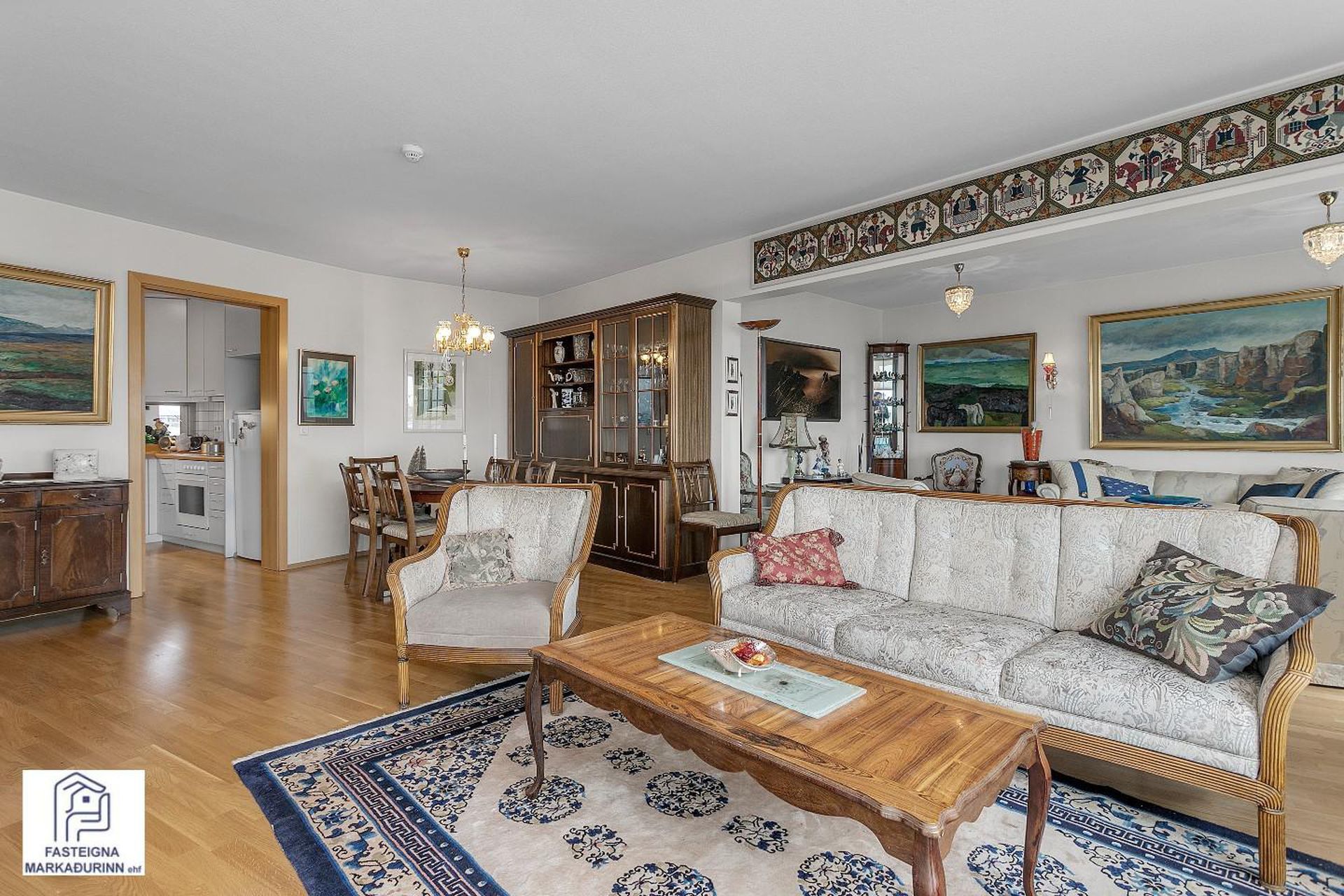 Sléttuvegur 17, 103 Reykjavík