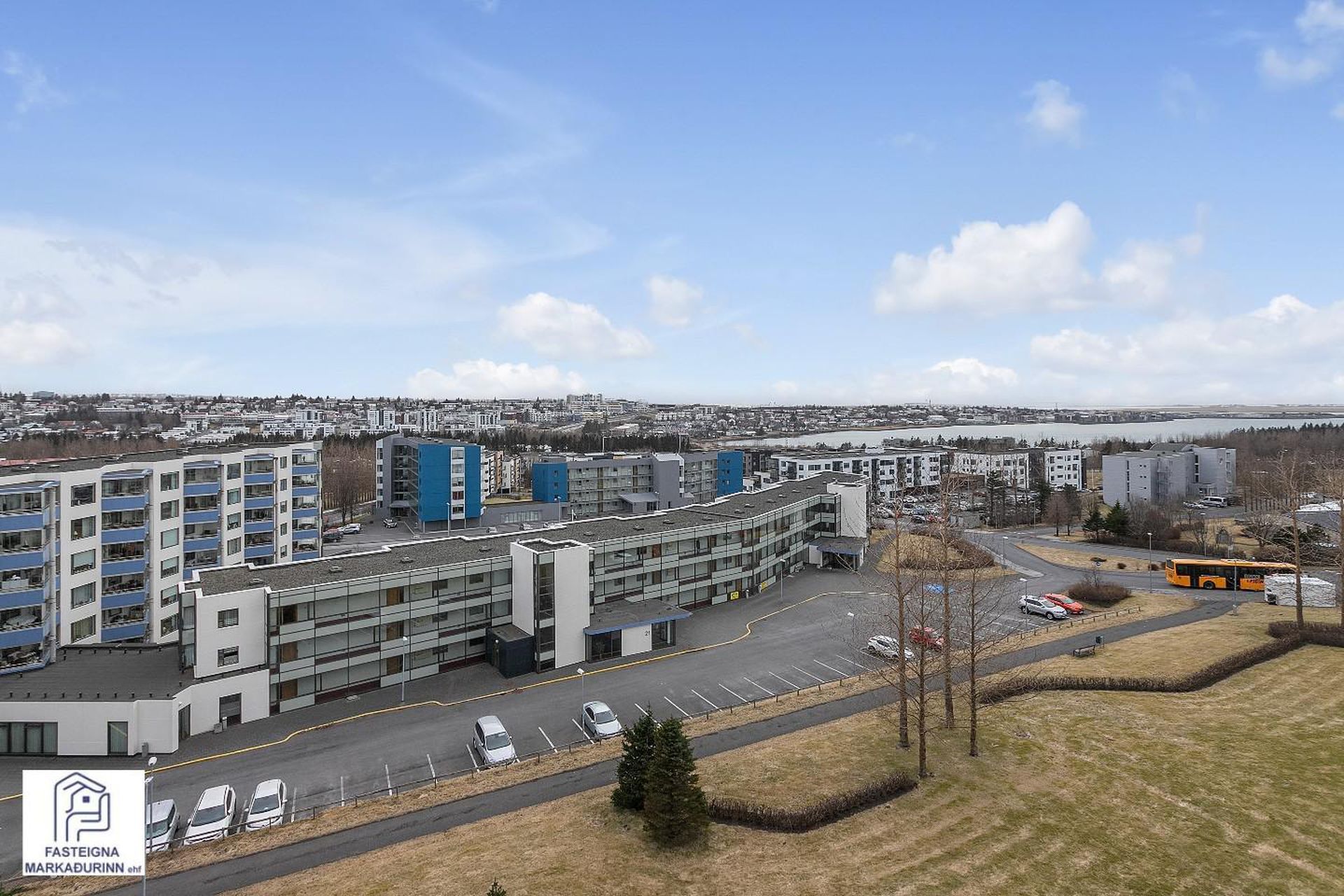 Sléttuvegur 17, 103 Reykjavík