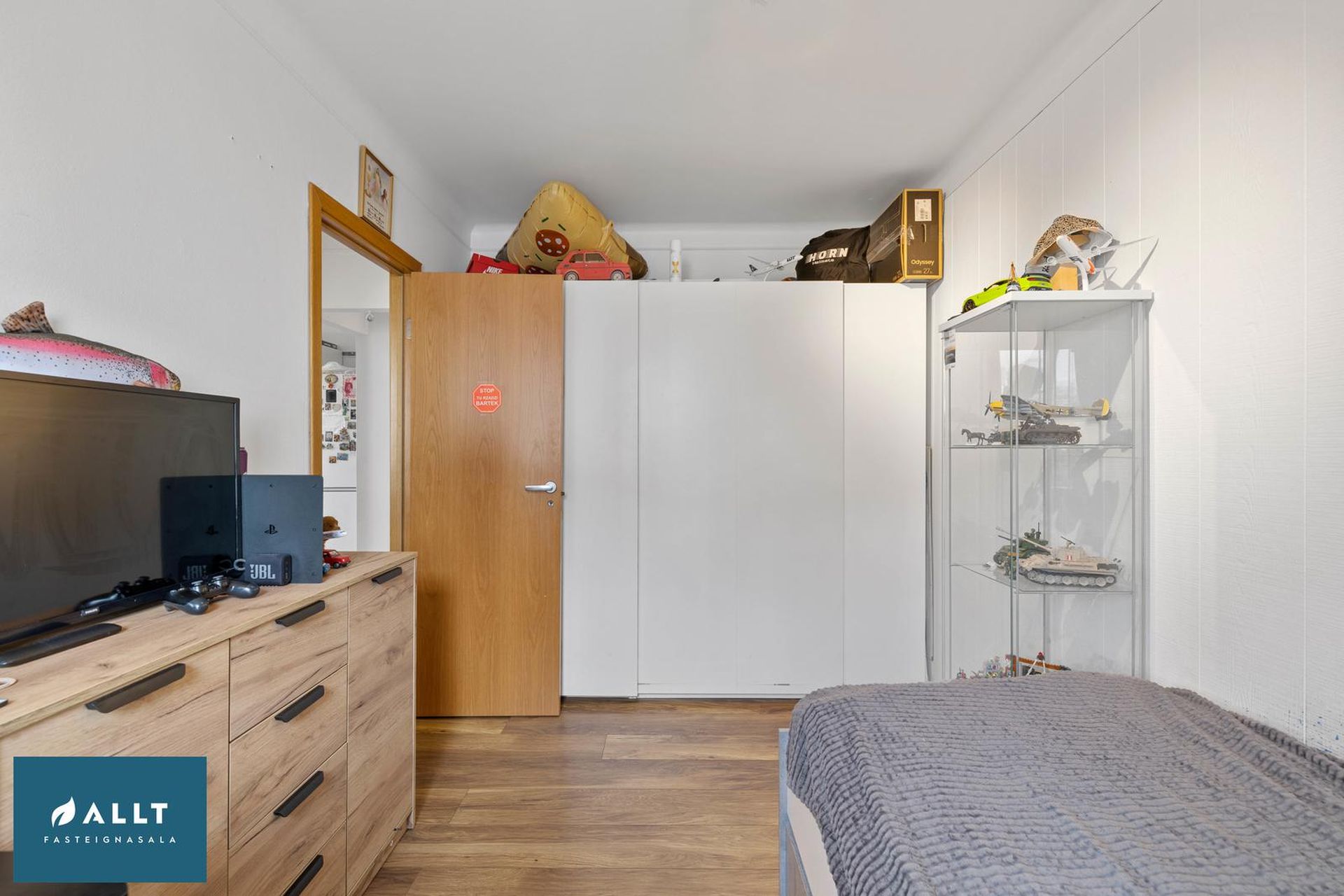 Hringbraut 59, 230 Reykjanesbær