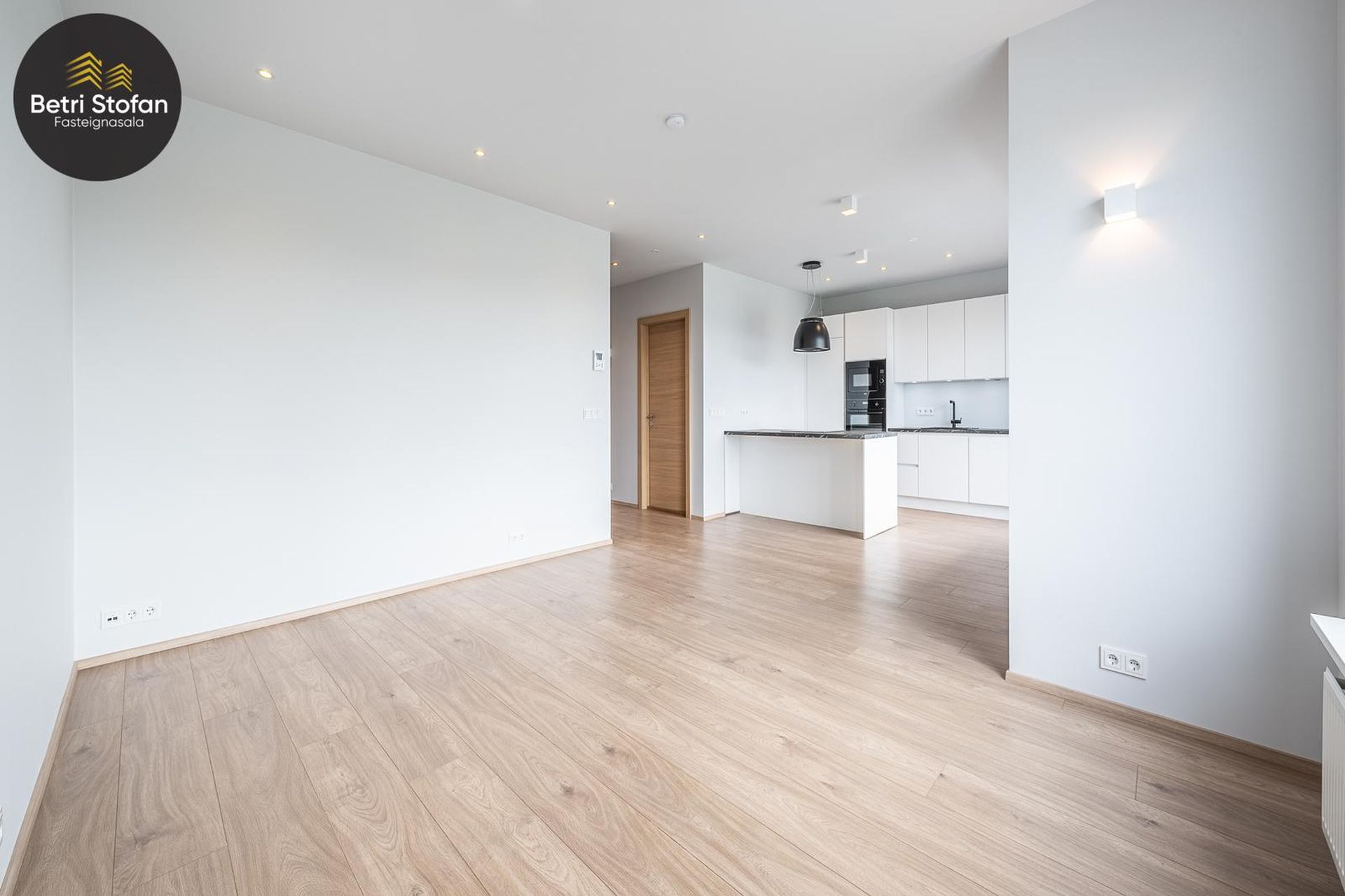 Hlíðarfótur 19 - 0219, 102 Reykjavík