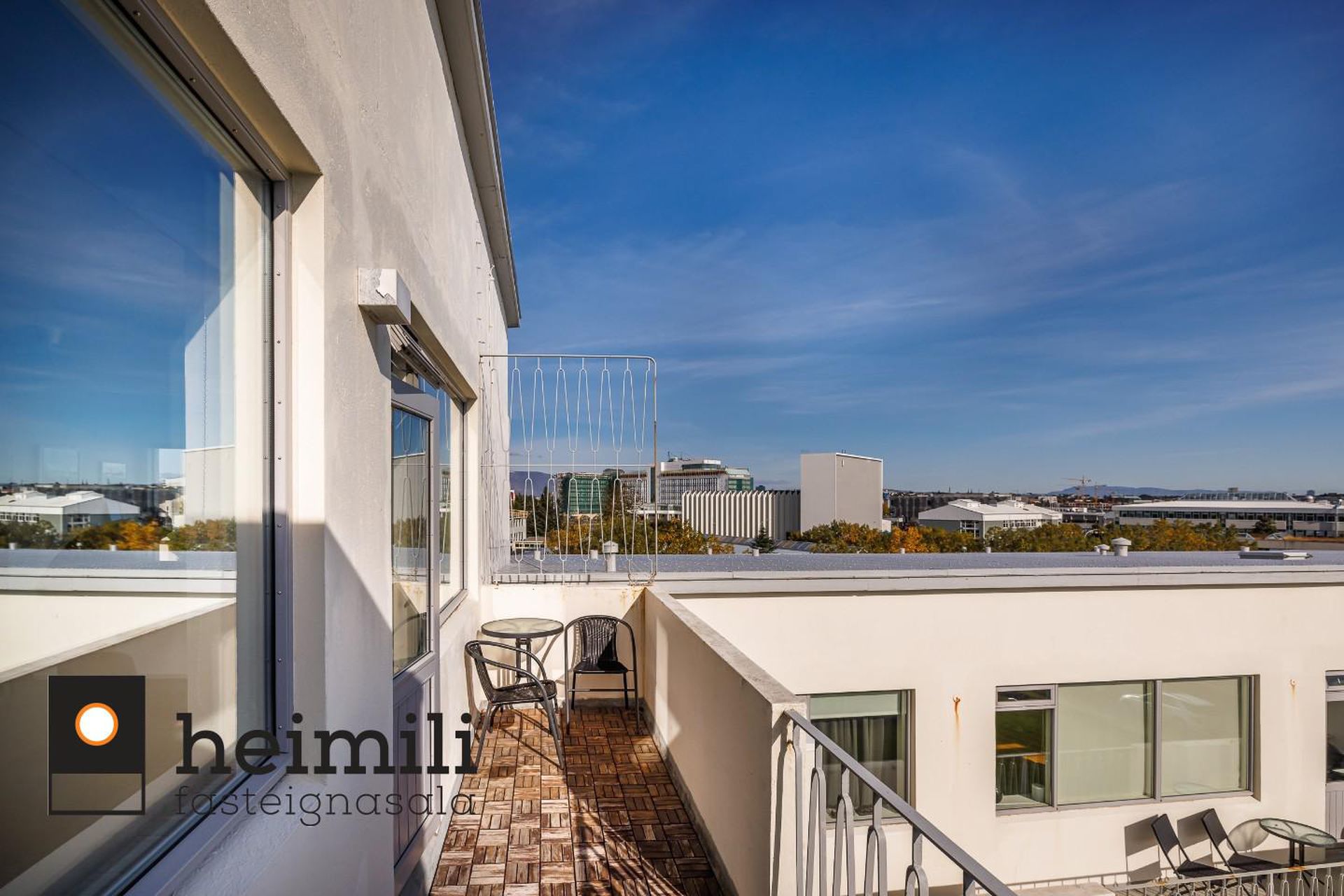 Hjarðarhagi 48, 107 Reykjavík