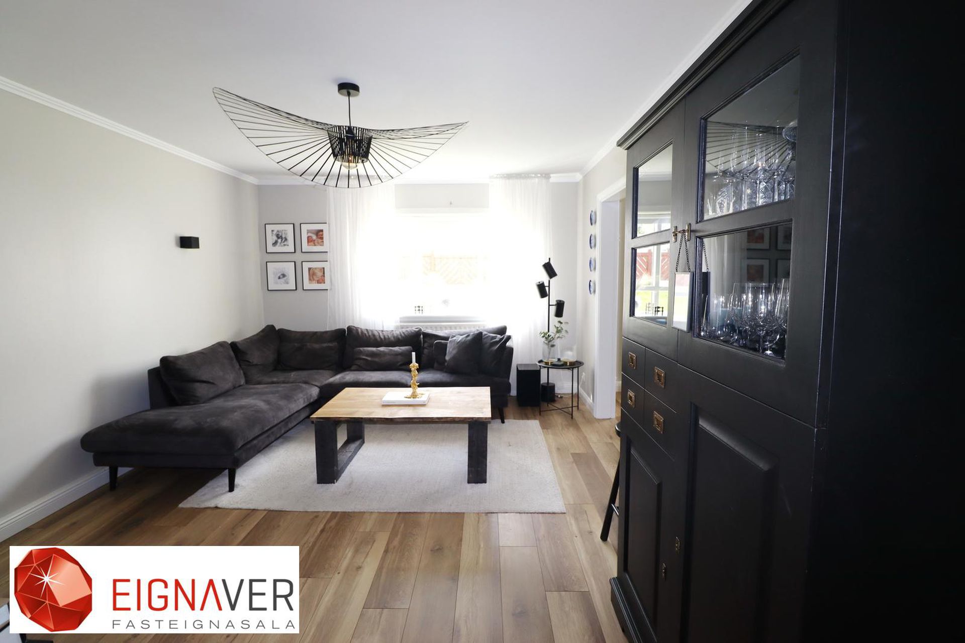 Hrafnagilsstræti 28, 600 Akureyri