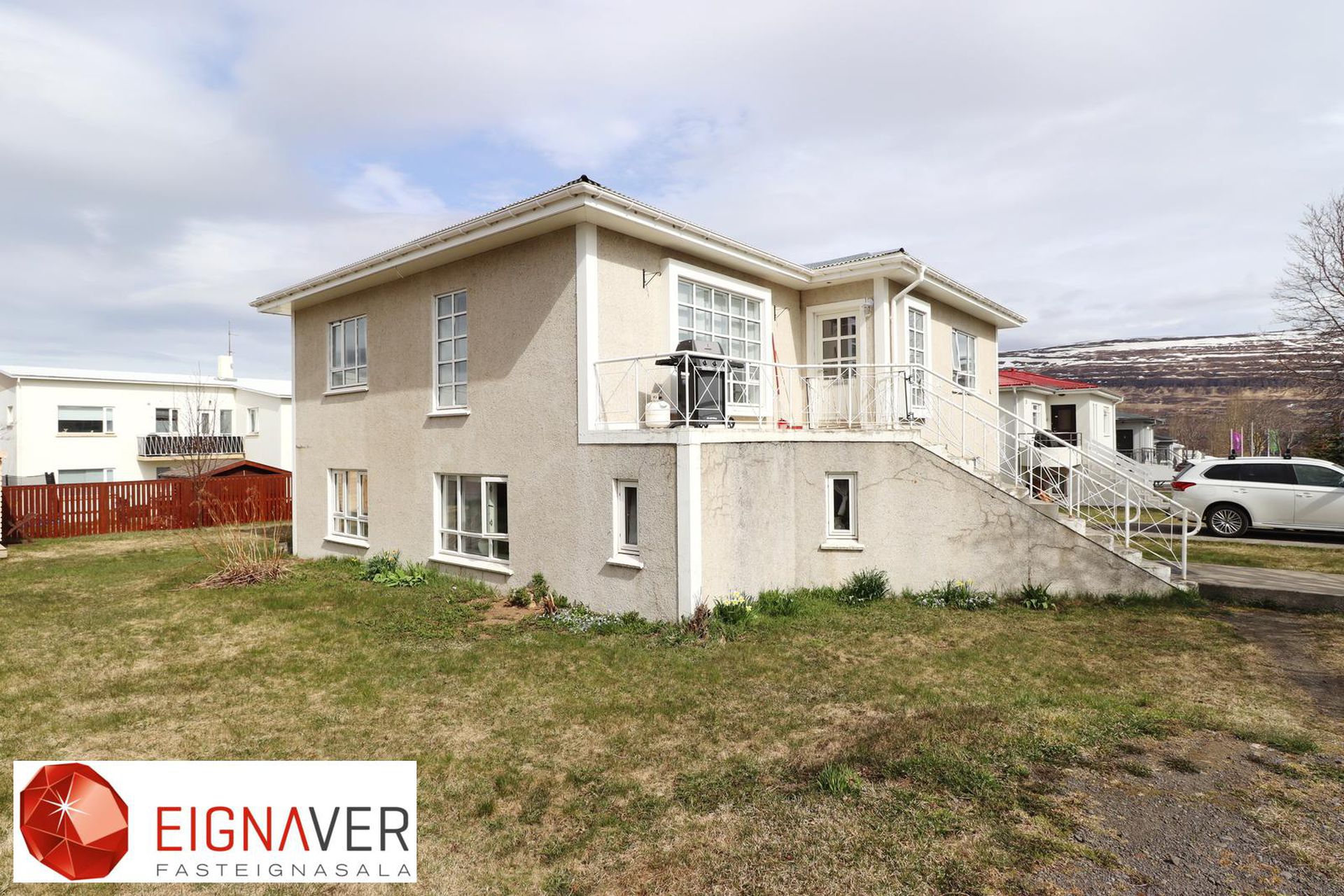 Hrafnagilsstræti 28, 600 Akureyri