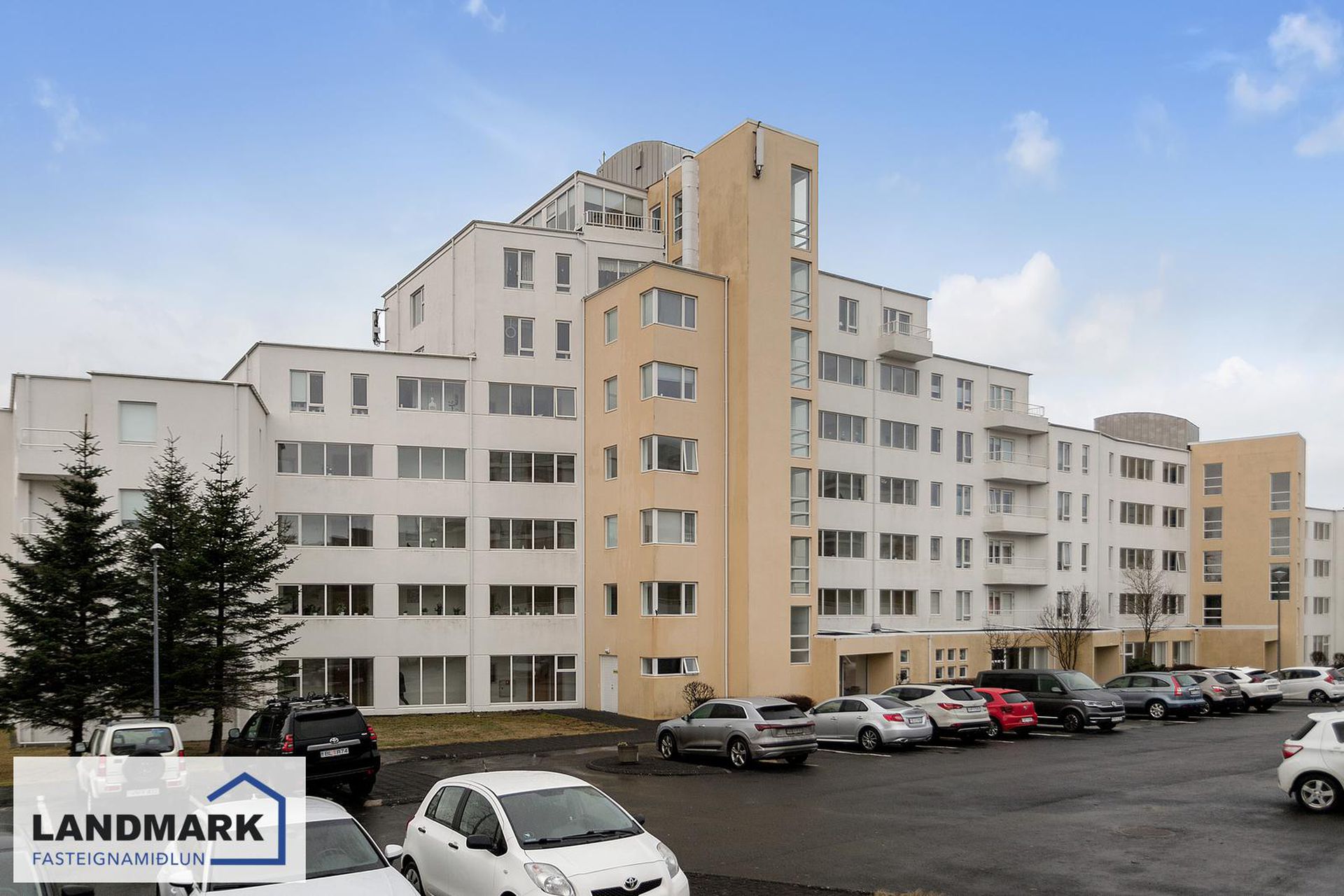 Sléttuvegur 17, 103 Reykjavík