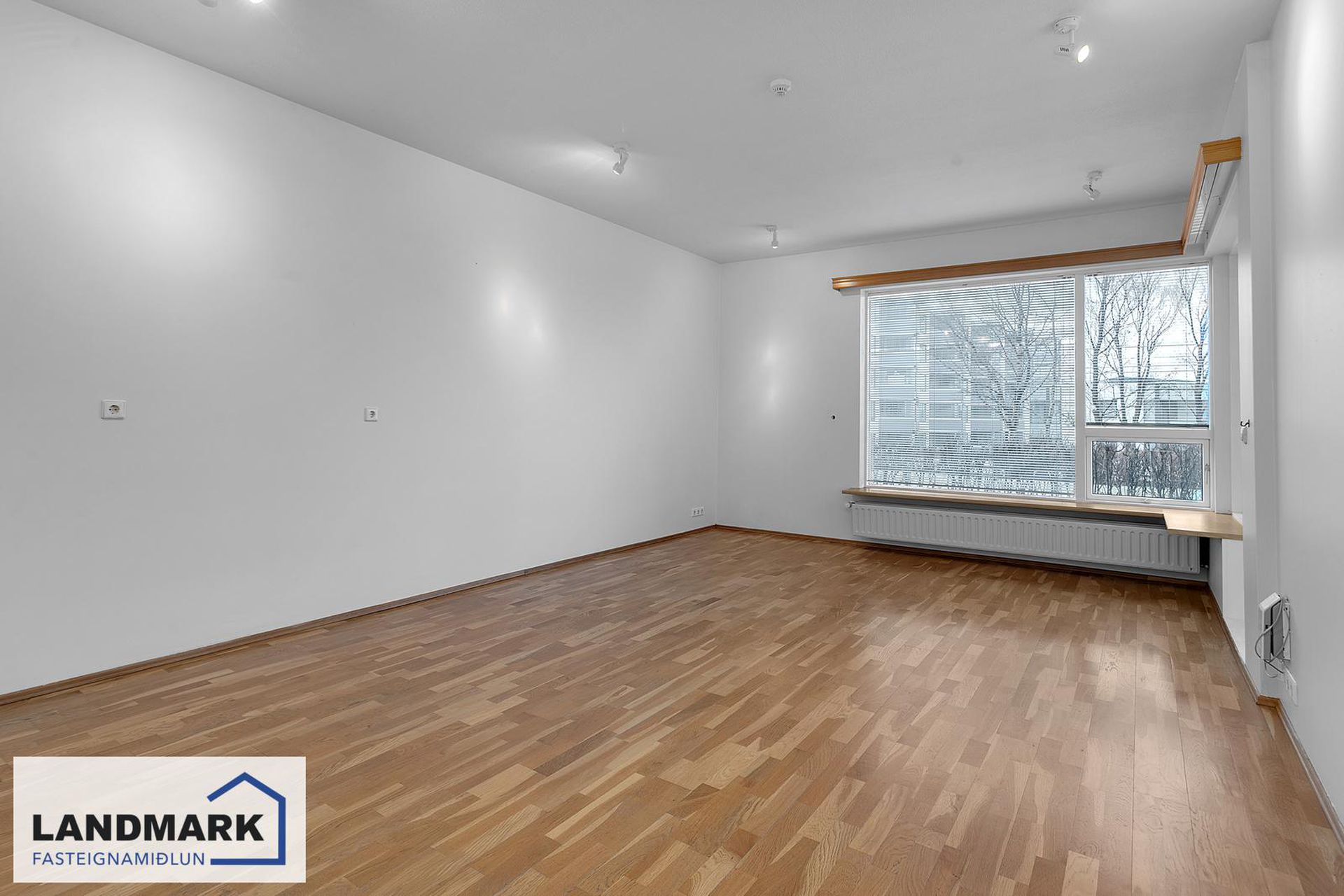 Sléttuvegur 17, 103 Reykjavík