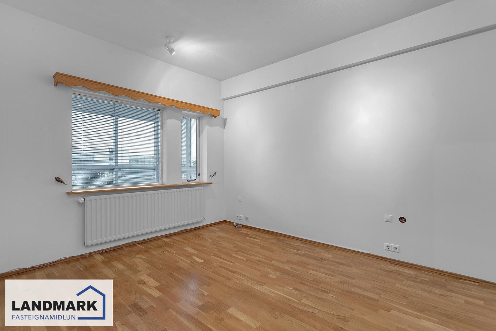 Sléttuvegur 17, 103 Reykjavík