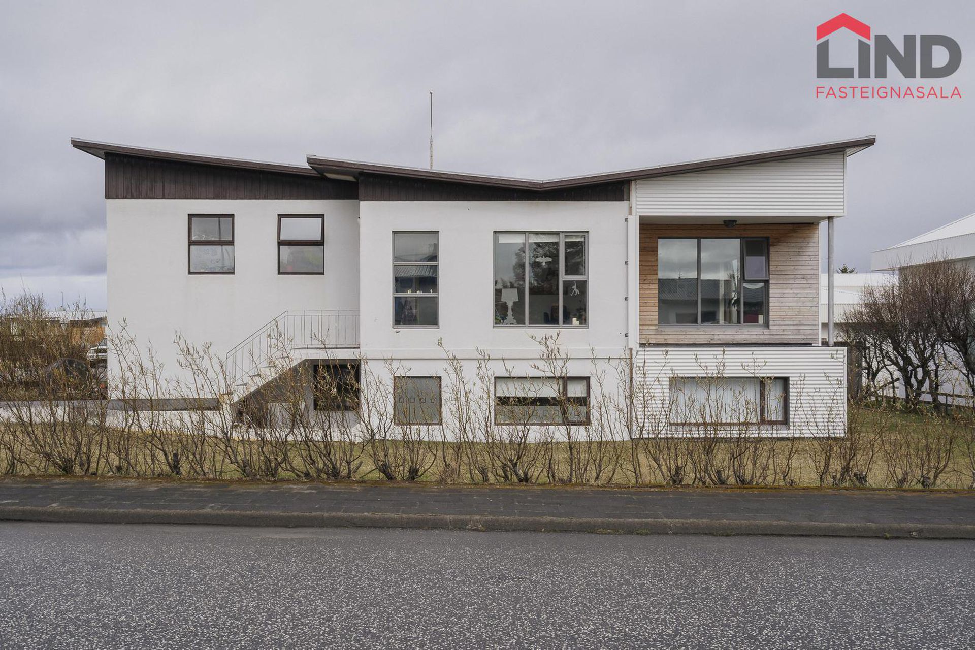 Tjarnargata 41, 230 Reykjanesbær