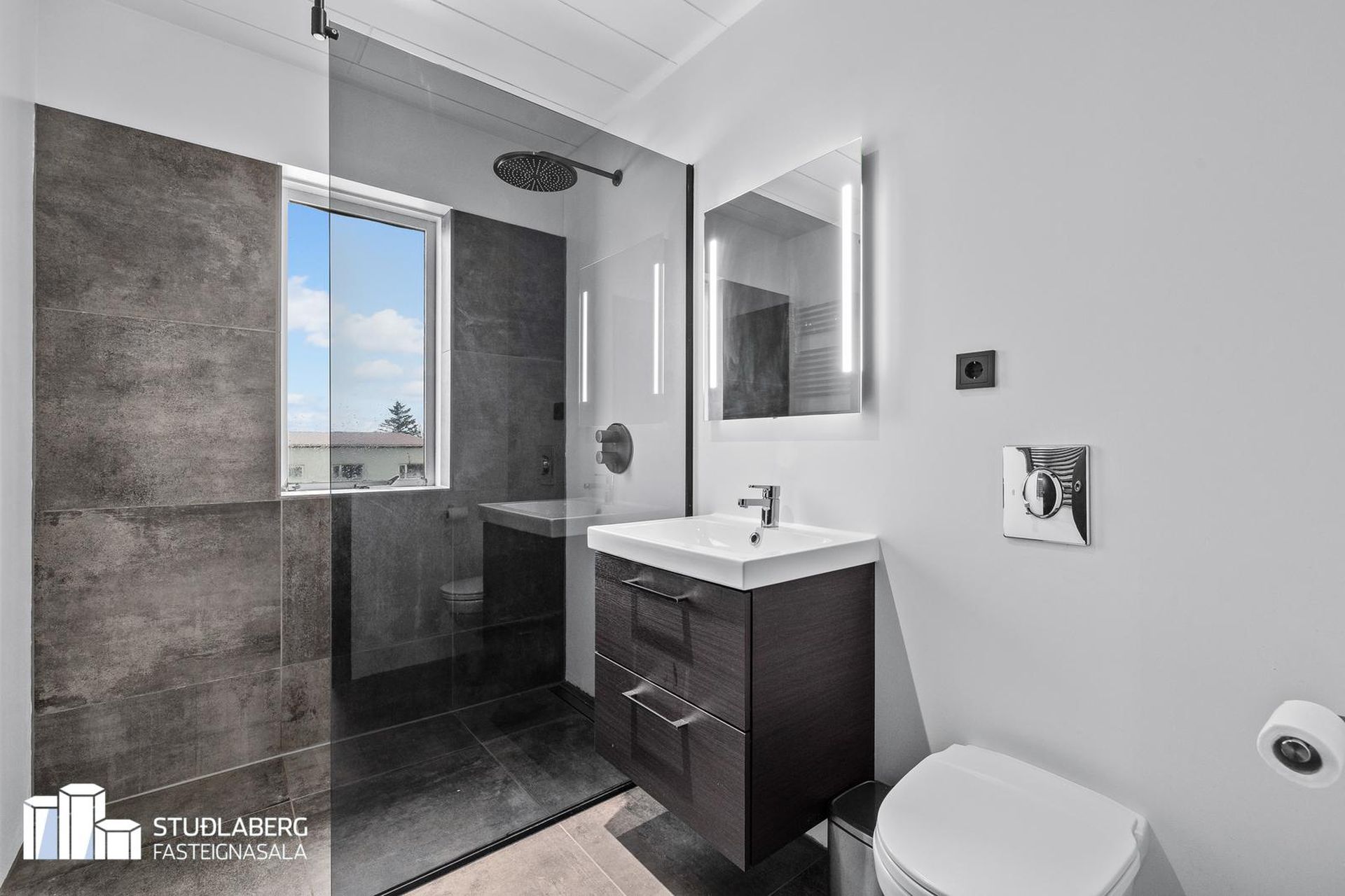 Lyngholt 13, 230 Reykjanesbær