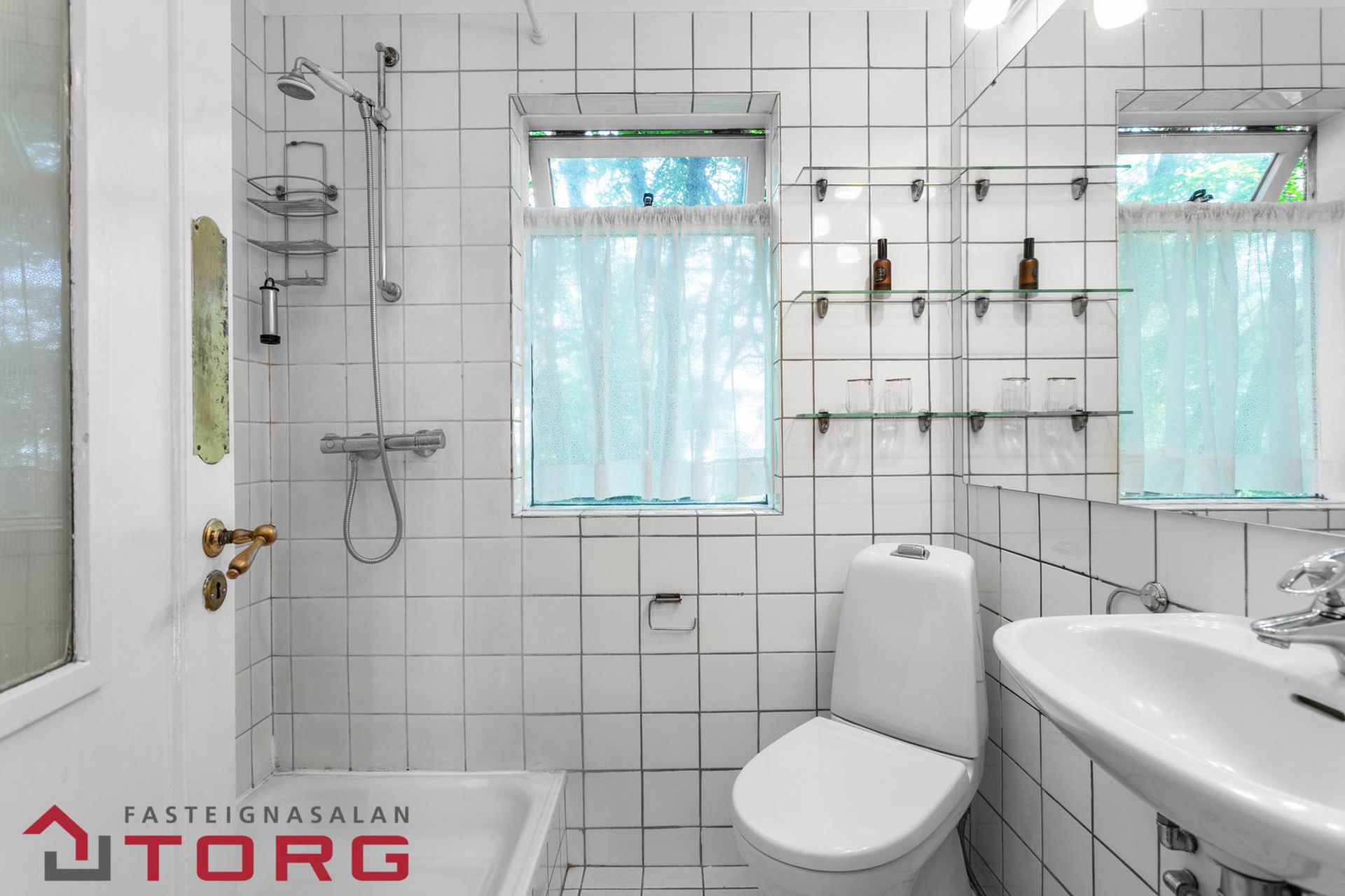 Gunnarsbraut 26, 105 Reykjavík