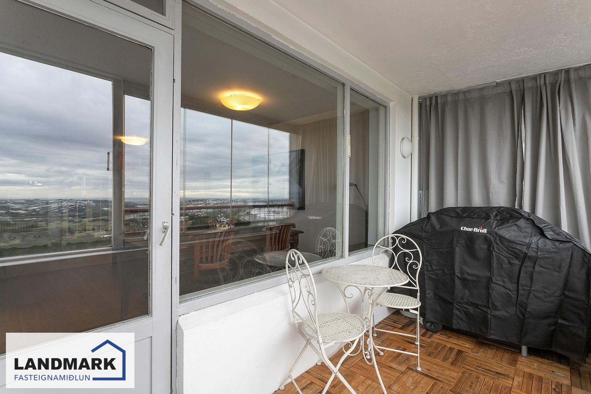 Dúfnahólar 4, 111 Reykjavík