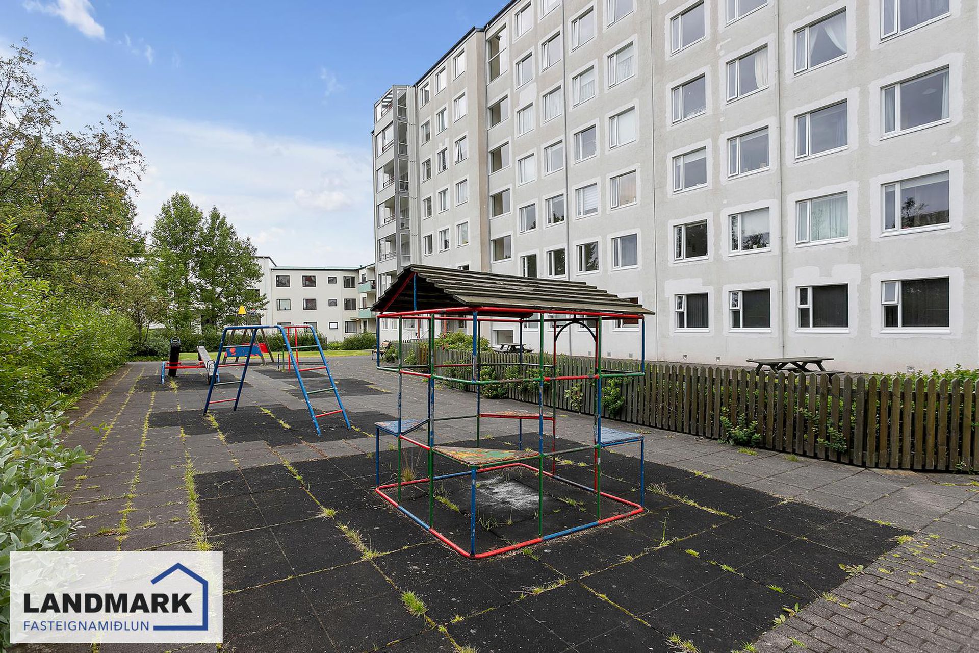 Dúfnahólar 4, 111 Reykjavík