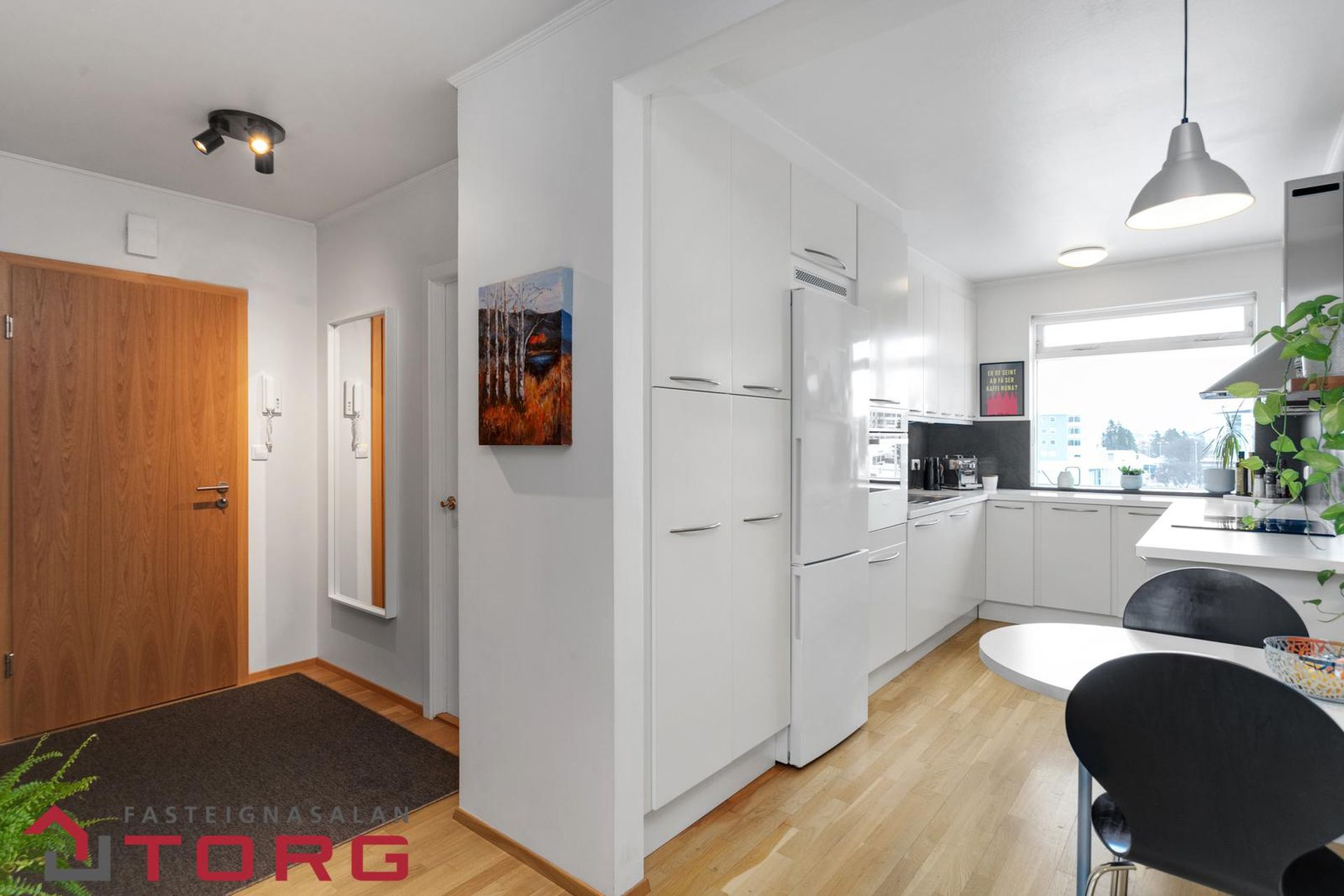 Háaleitisbraut 44, 108 Reykjavík