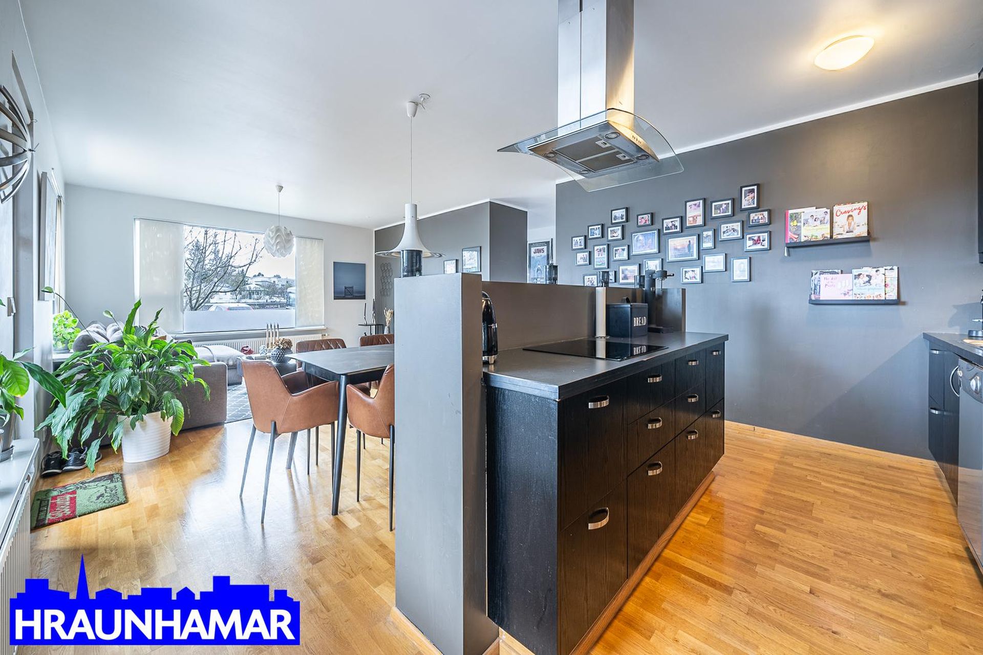 Lækjargata 28, 220 Hafnarfjörður