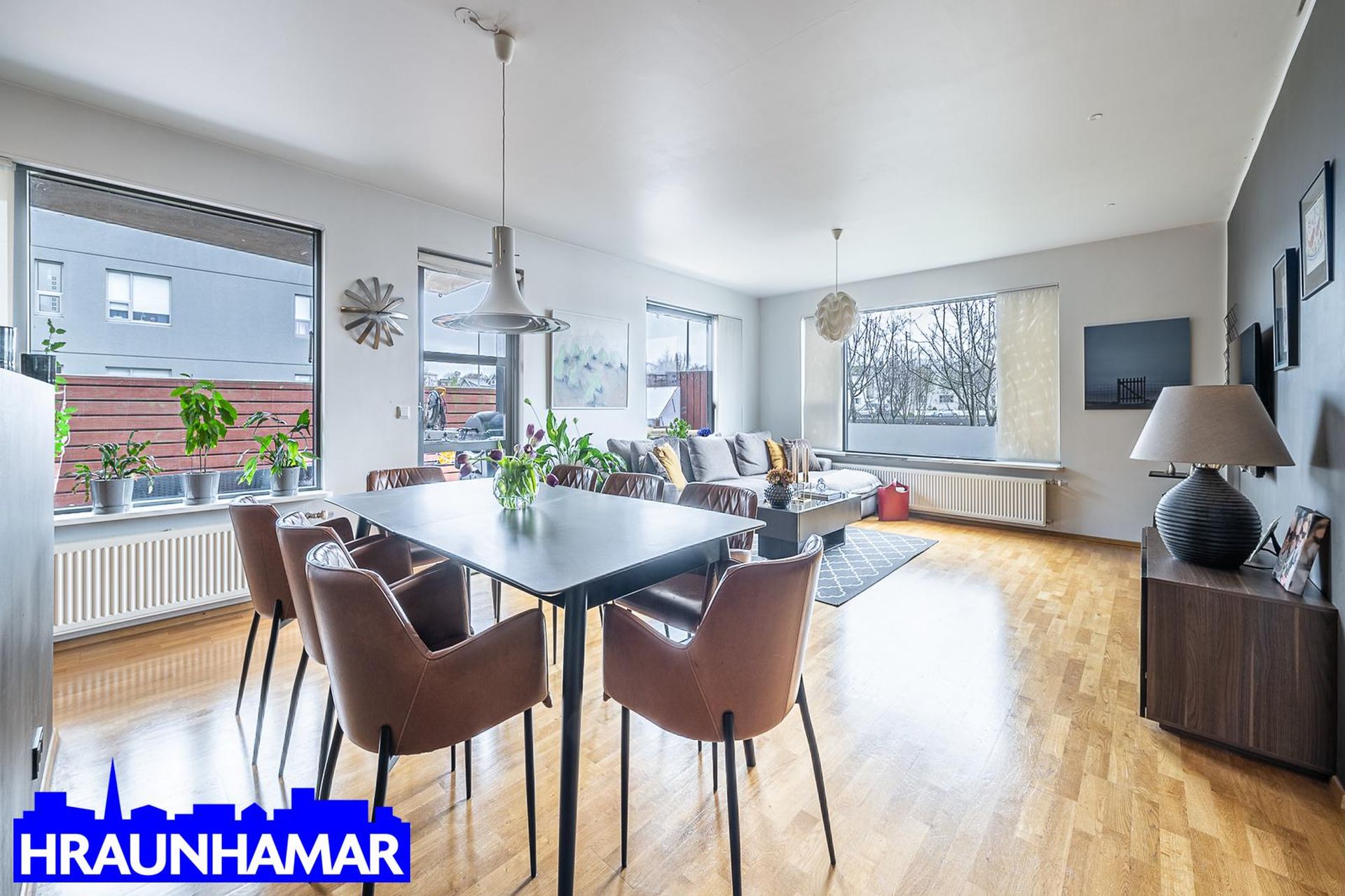 Lækjargata 28, 220 Hafnarfjörður