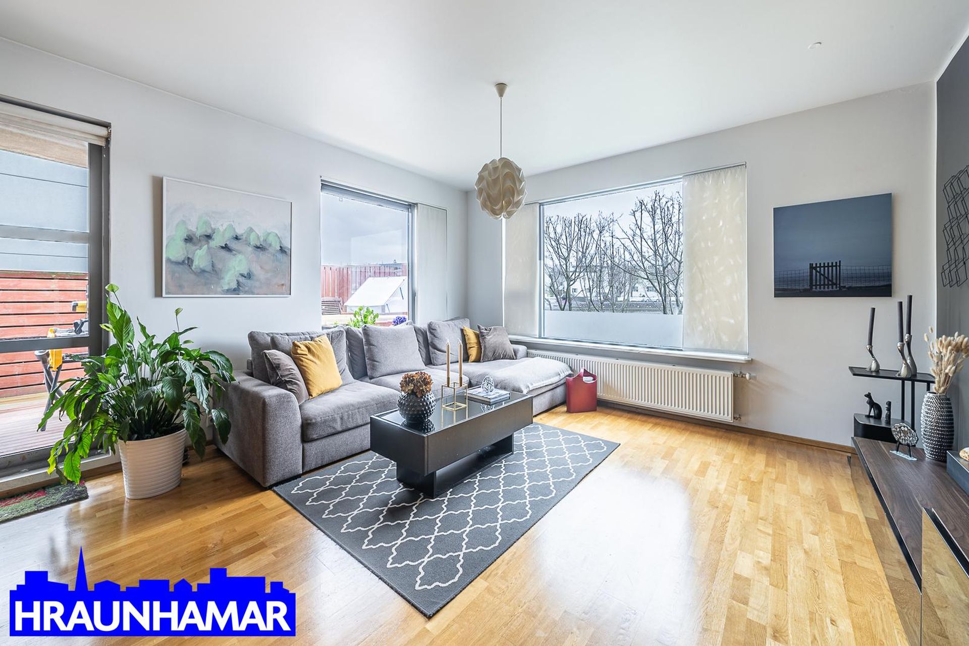 Lækjargata 28, 220 Hafnarfjörður