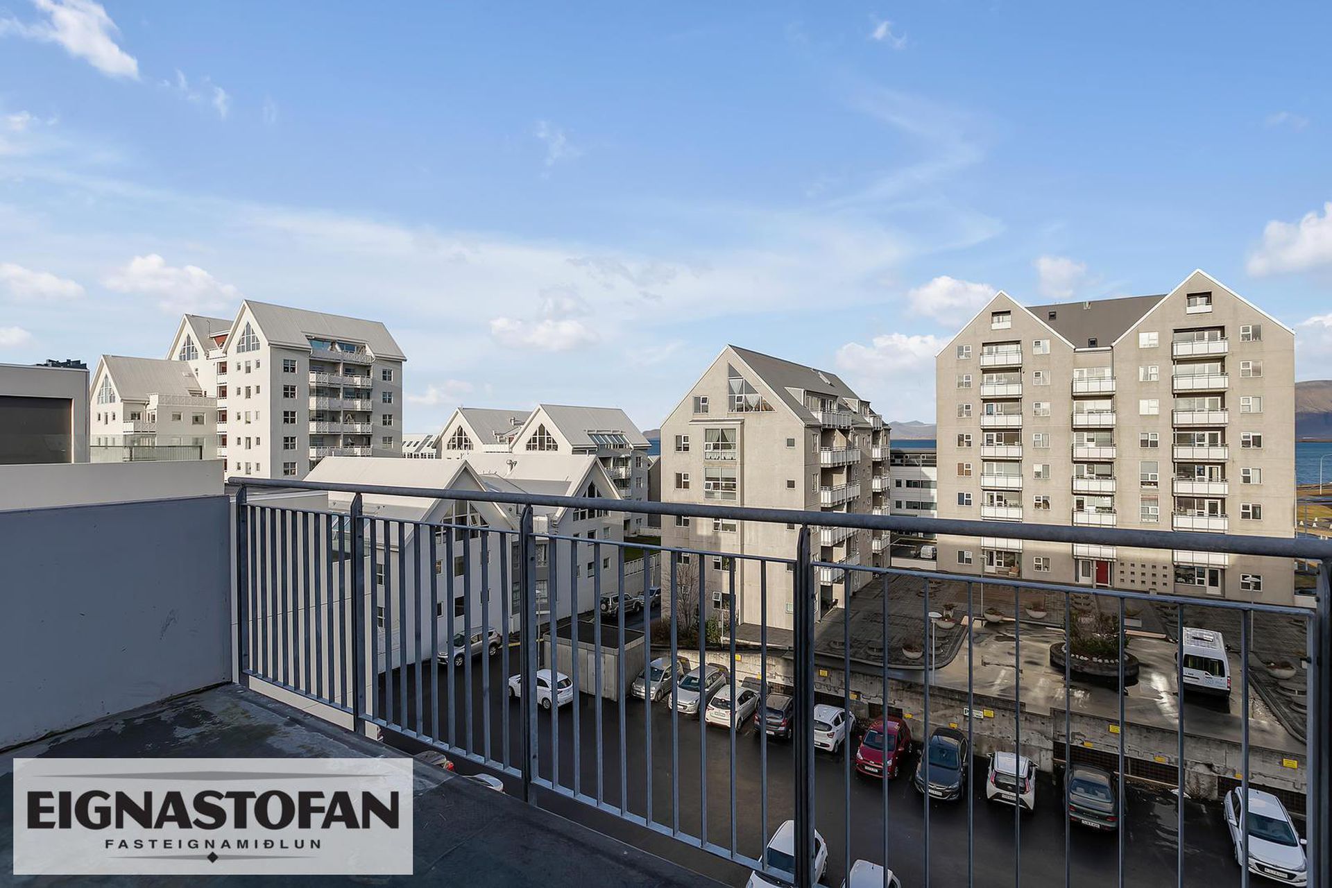 Hverfisgata 105, 101 Reykjavík