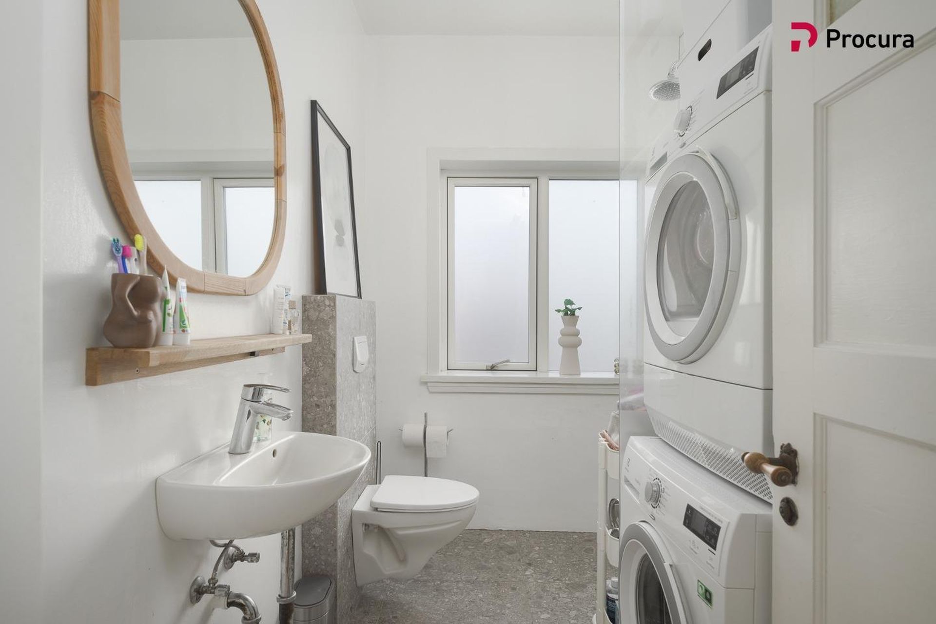 Leifsgata 24, 101 Reykjavík
