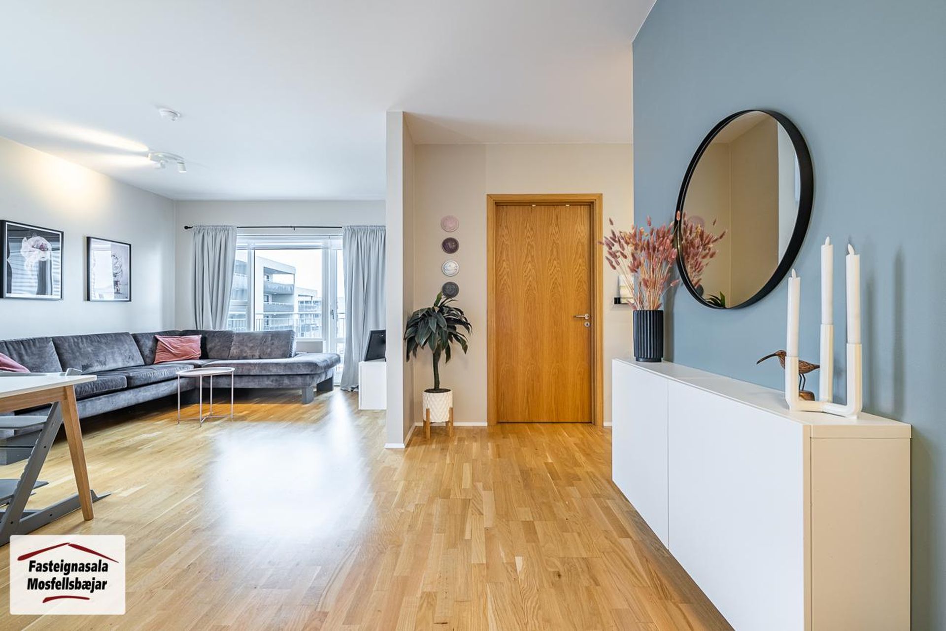 Vefarastræti 11, 270 Mosfellsbær