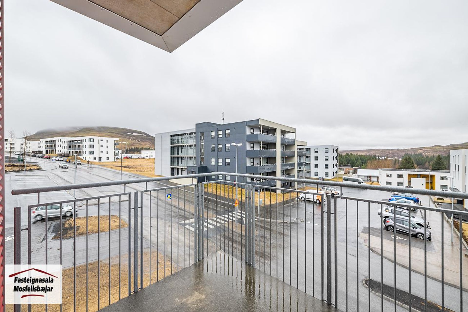 Vefarastræti 11, 270 Mosfellsbær