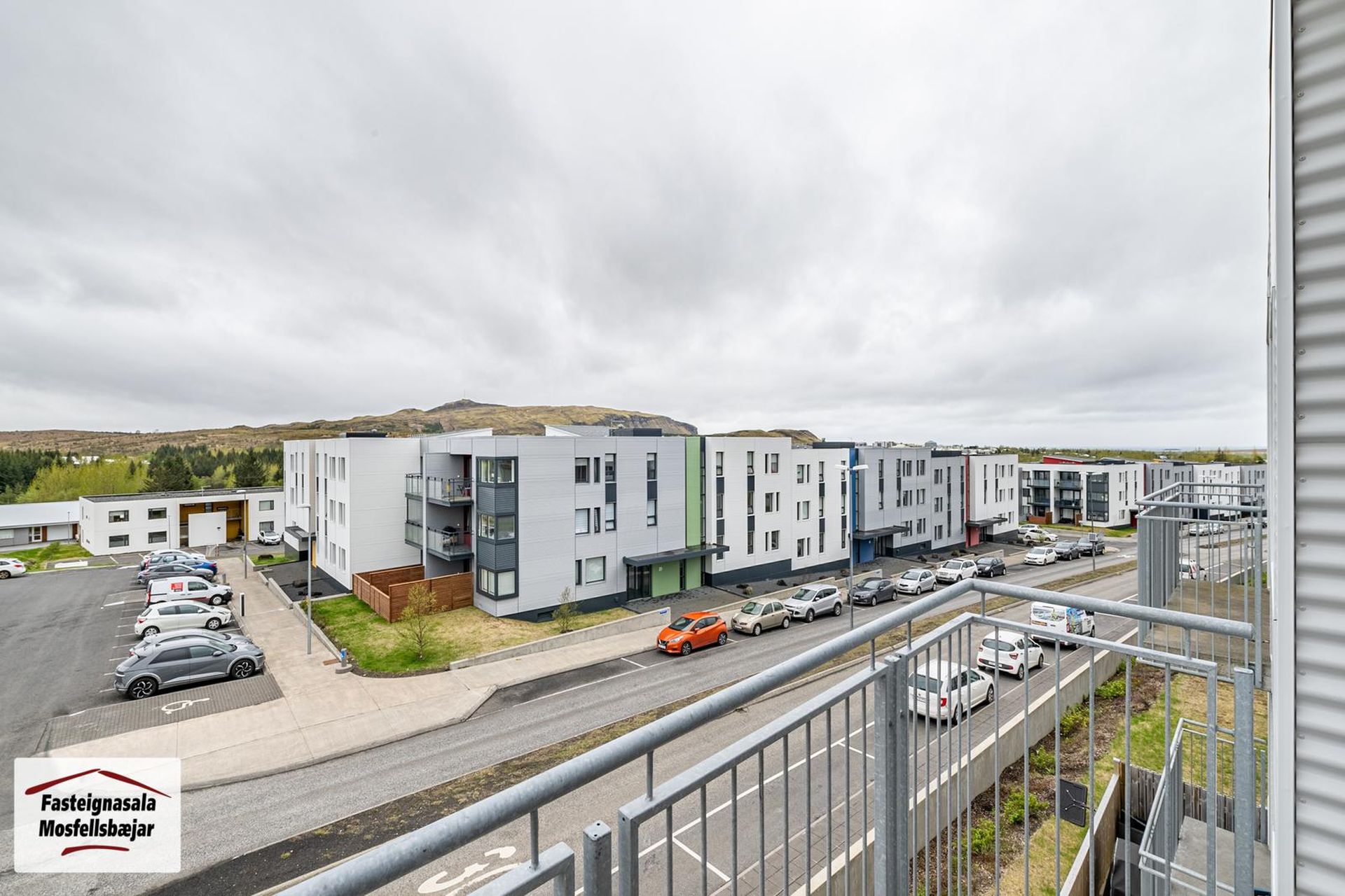 Vefarastræti 11, 270 Mosfellsbær