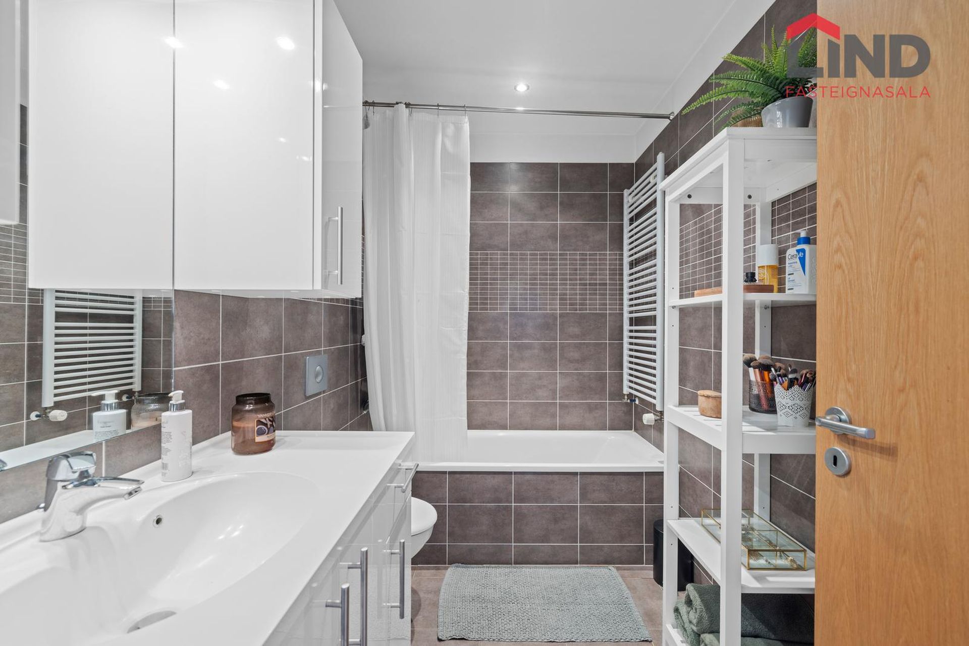 Engjadalur 4, 260 Reykjanesbær