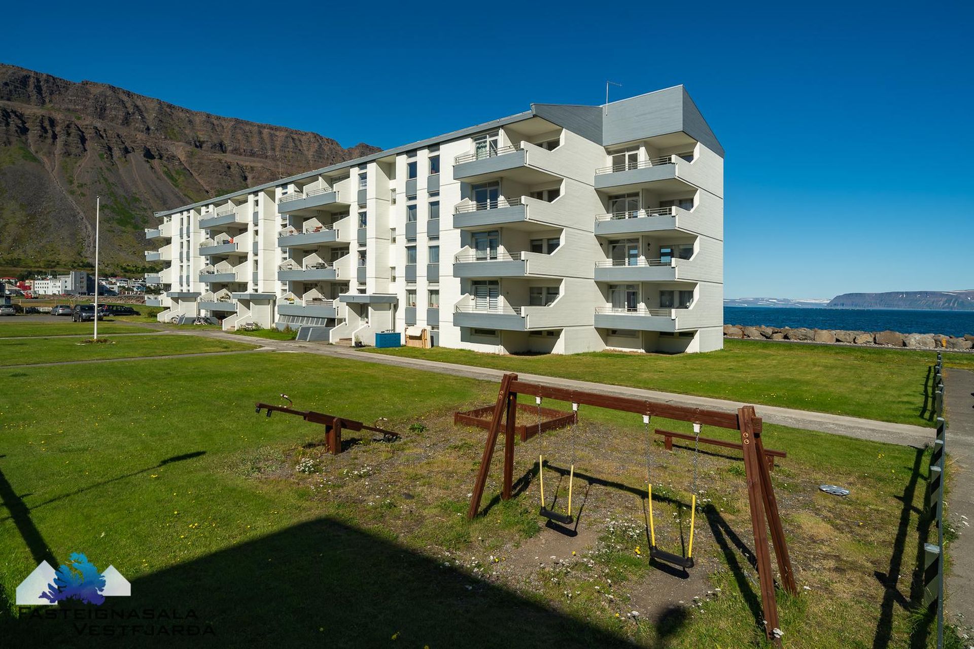 Fjarðarstræti 2, 400 Ísafjarðarbær