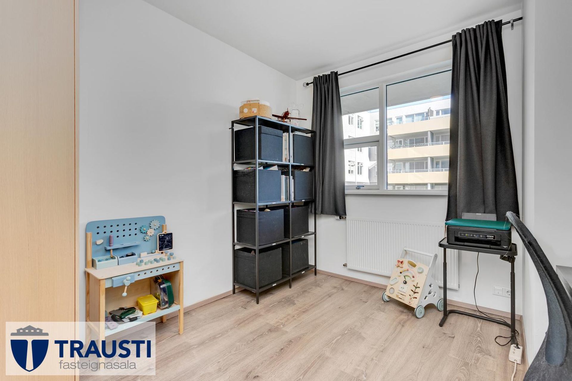 Eskivellir 7, 221 Hafnarfjörður