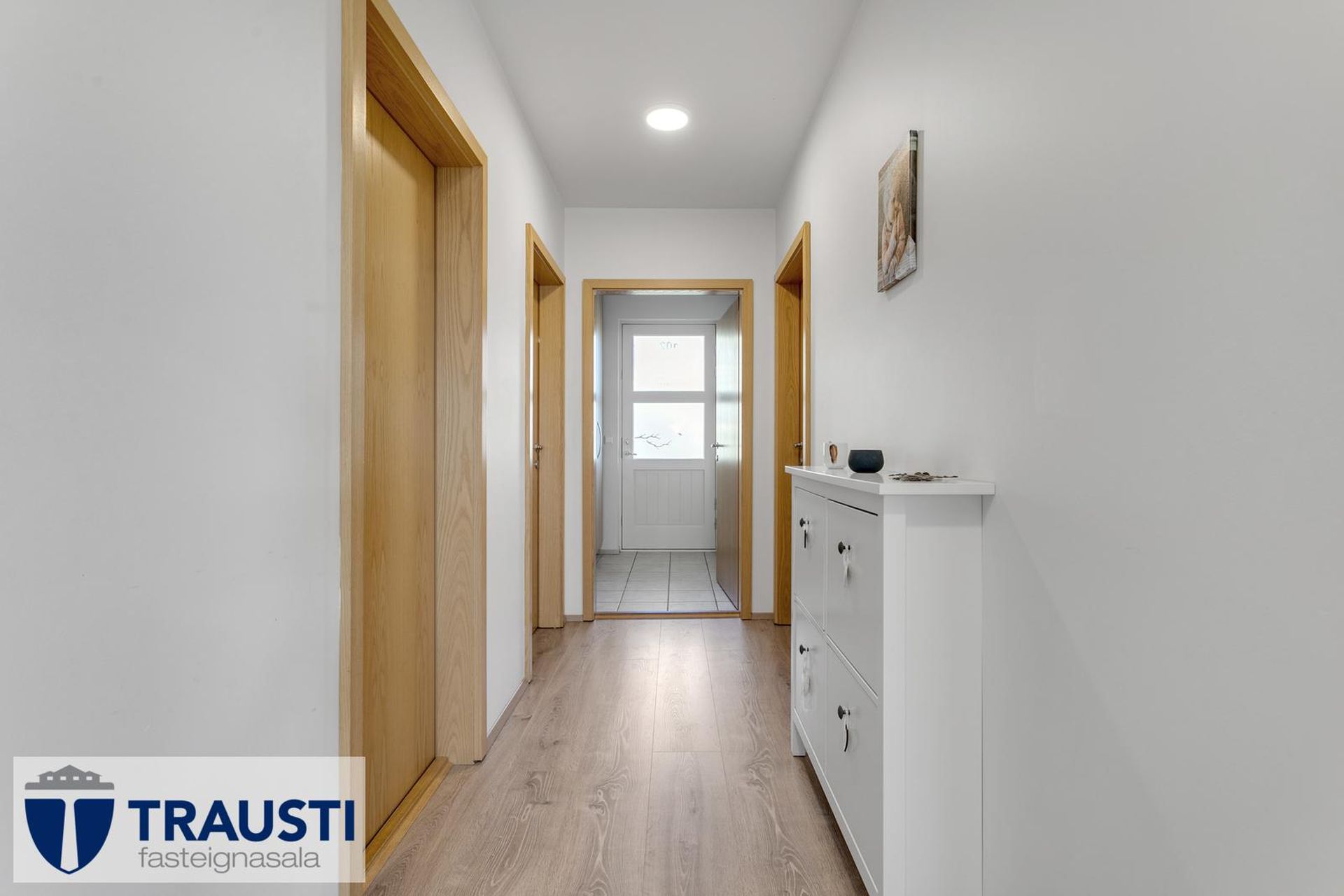 Eskivellir 7, 221 Hafnarfjörður