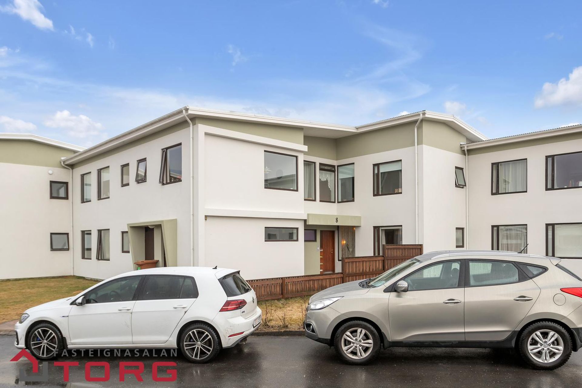 Krókahraun 8, 220 Hafnarfjörður