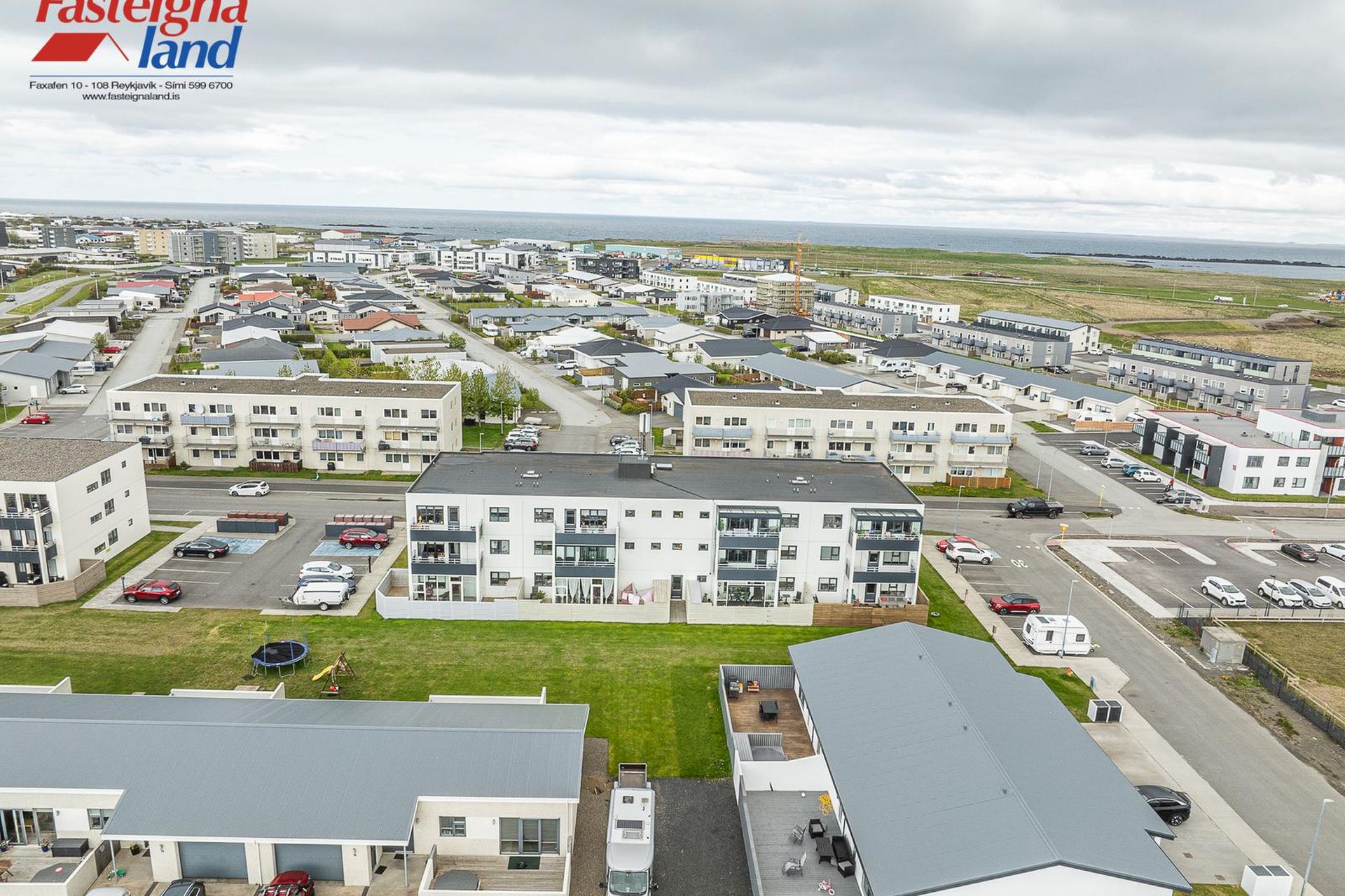 Asparskógar 27, 300 Akranes