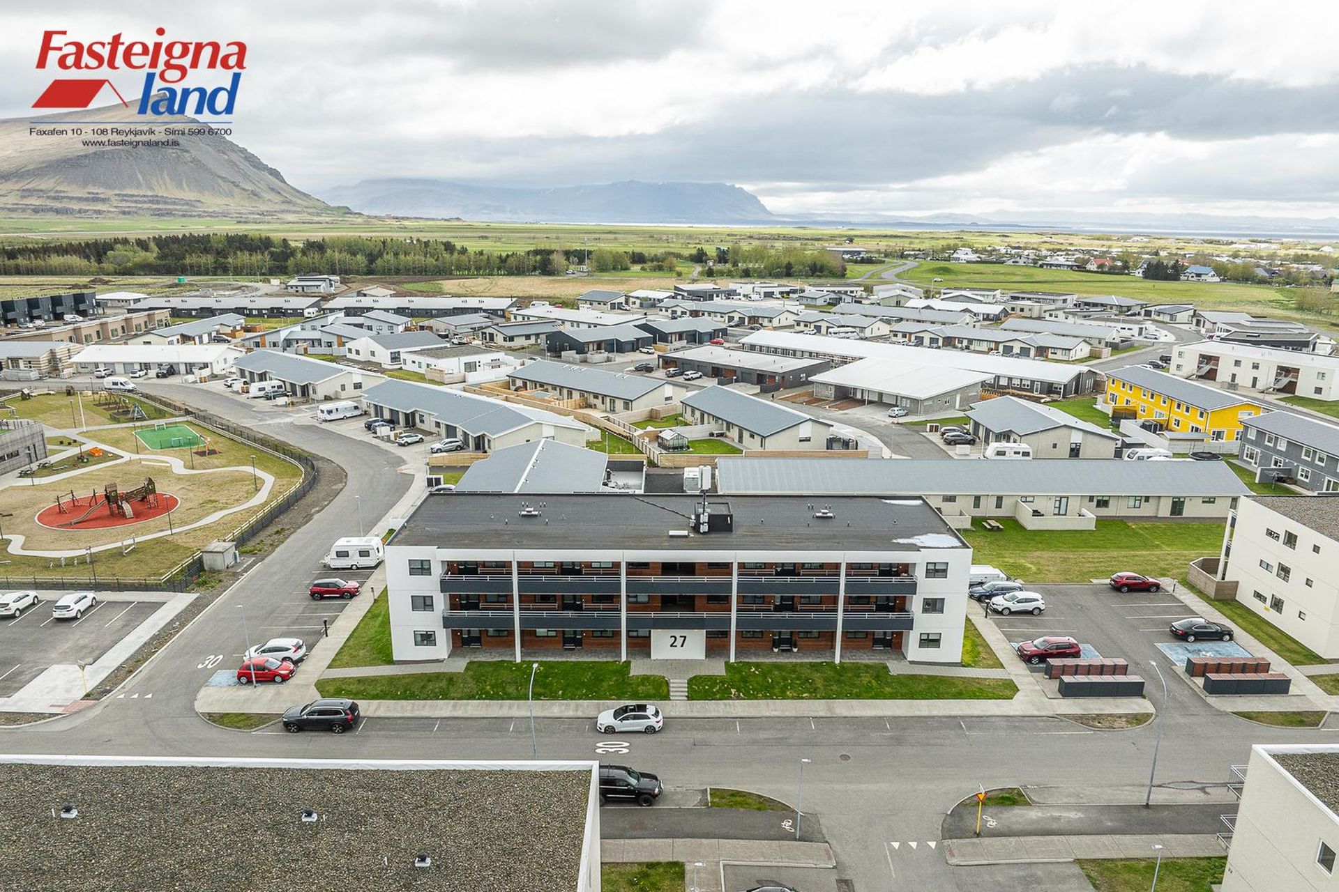 Asparskógar 27, 300 Akranes