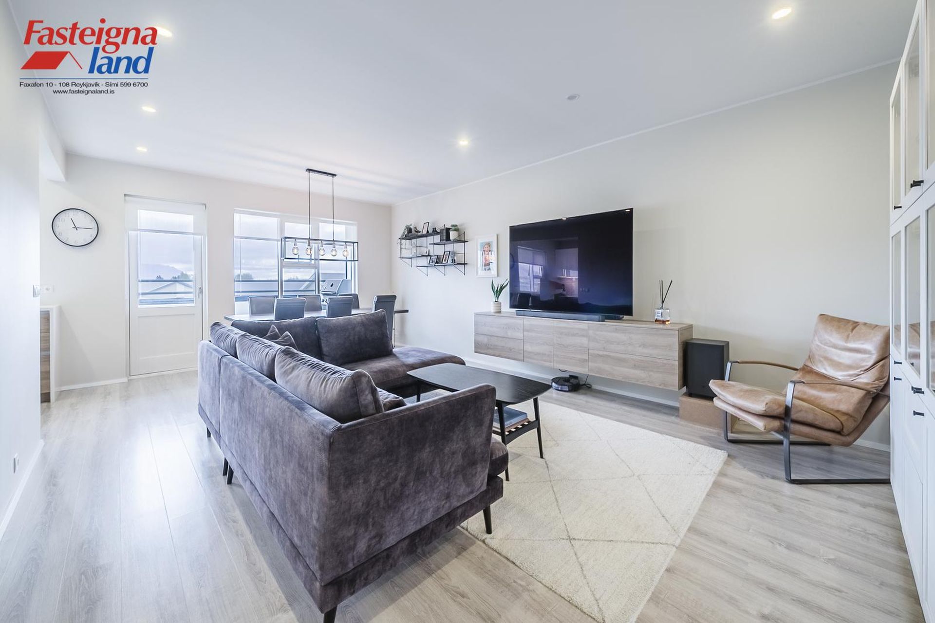 Asparskógar 27, 300 Akranes