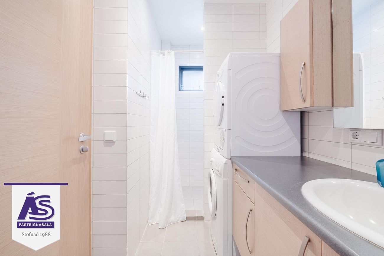 Ægisgata 5 - 0102, 101 Reykjavík