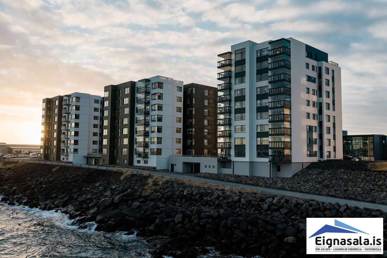 Pósthússtræti 3, 230 Reykjanesbær