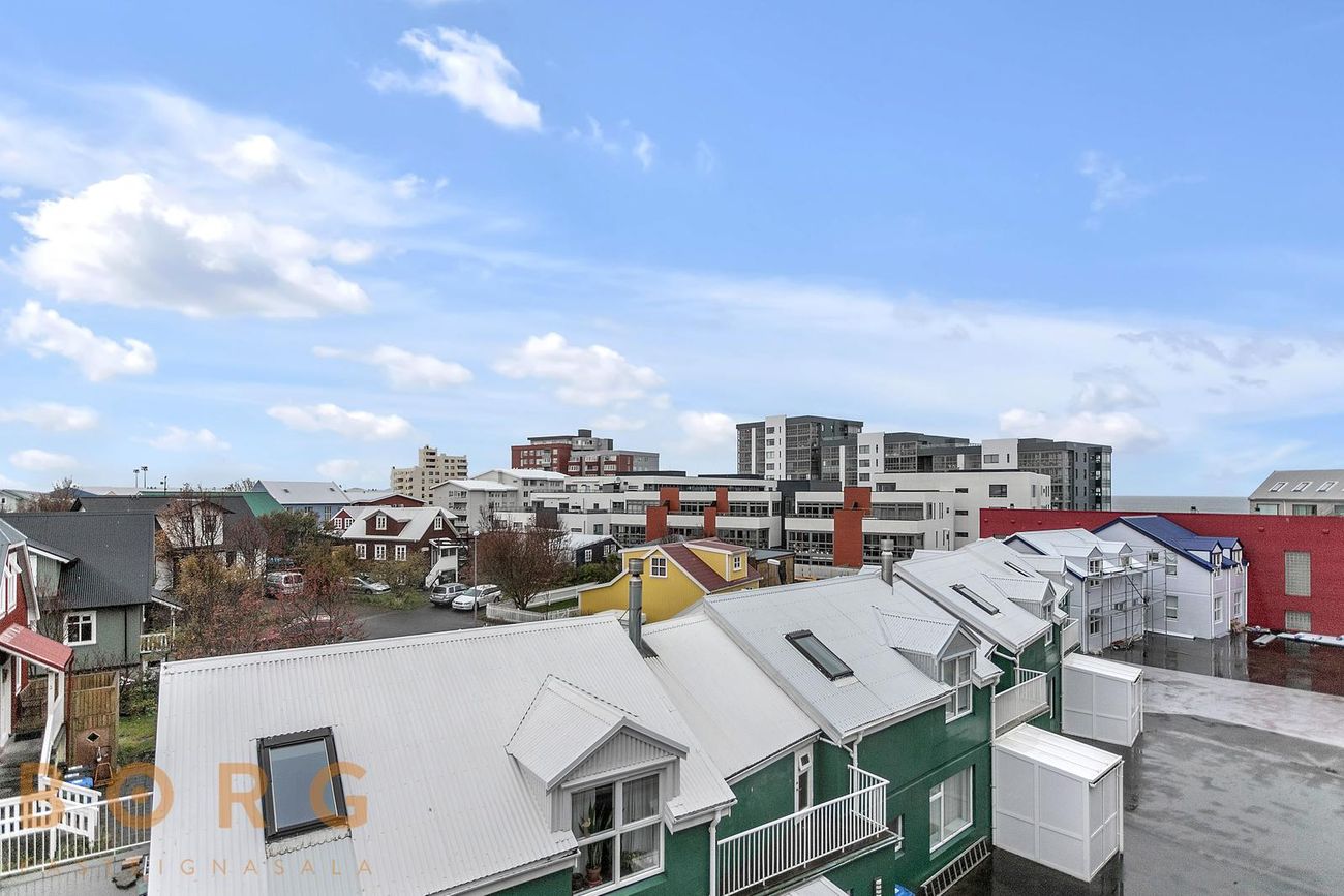 Hringbraut 119, 101 Reykjavík