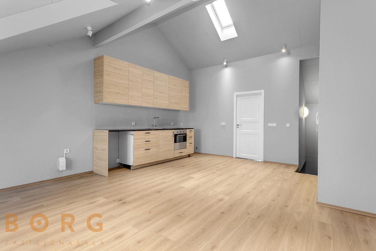 Hringbraut 119, 101 Reykjavík