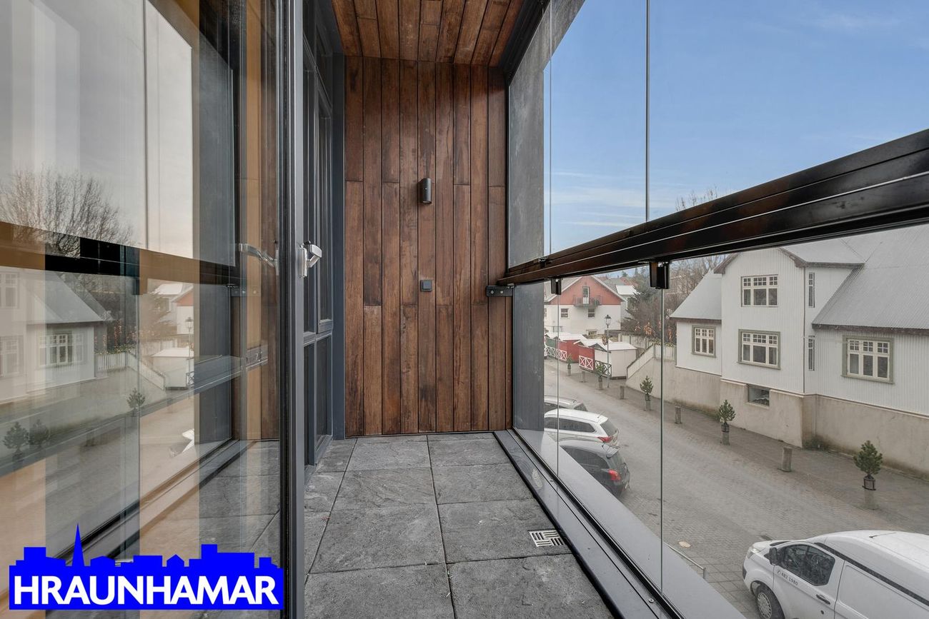 Strandgata 26, 220 Hafnarfjörður