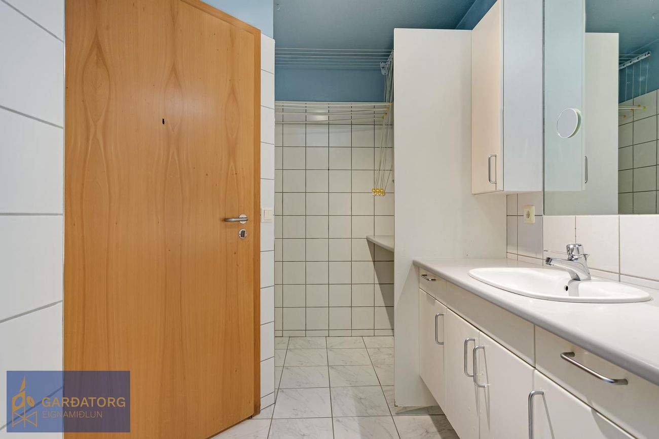 Klapparstígur 35, 101 Reykjavík