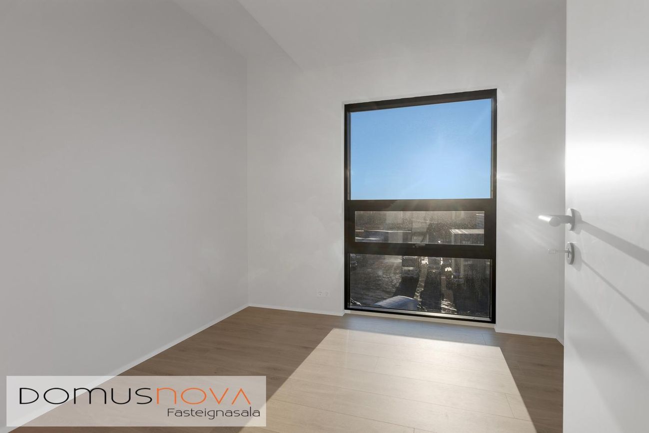 Jöfursbás 5D - 0403, 112 Reykjavík