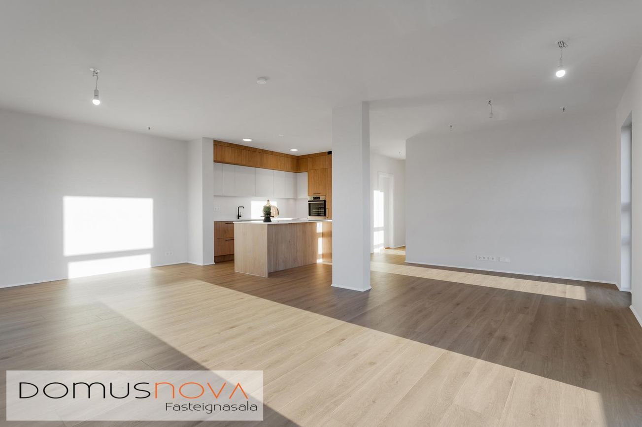 Jöfursbás 5D - 0403, 112 Reykjavík