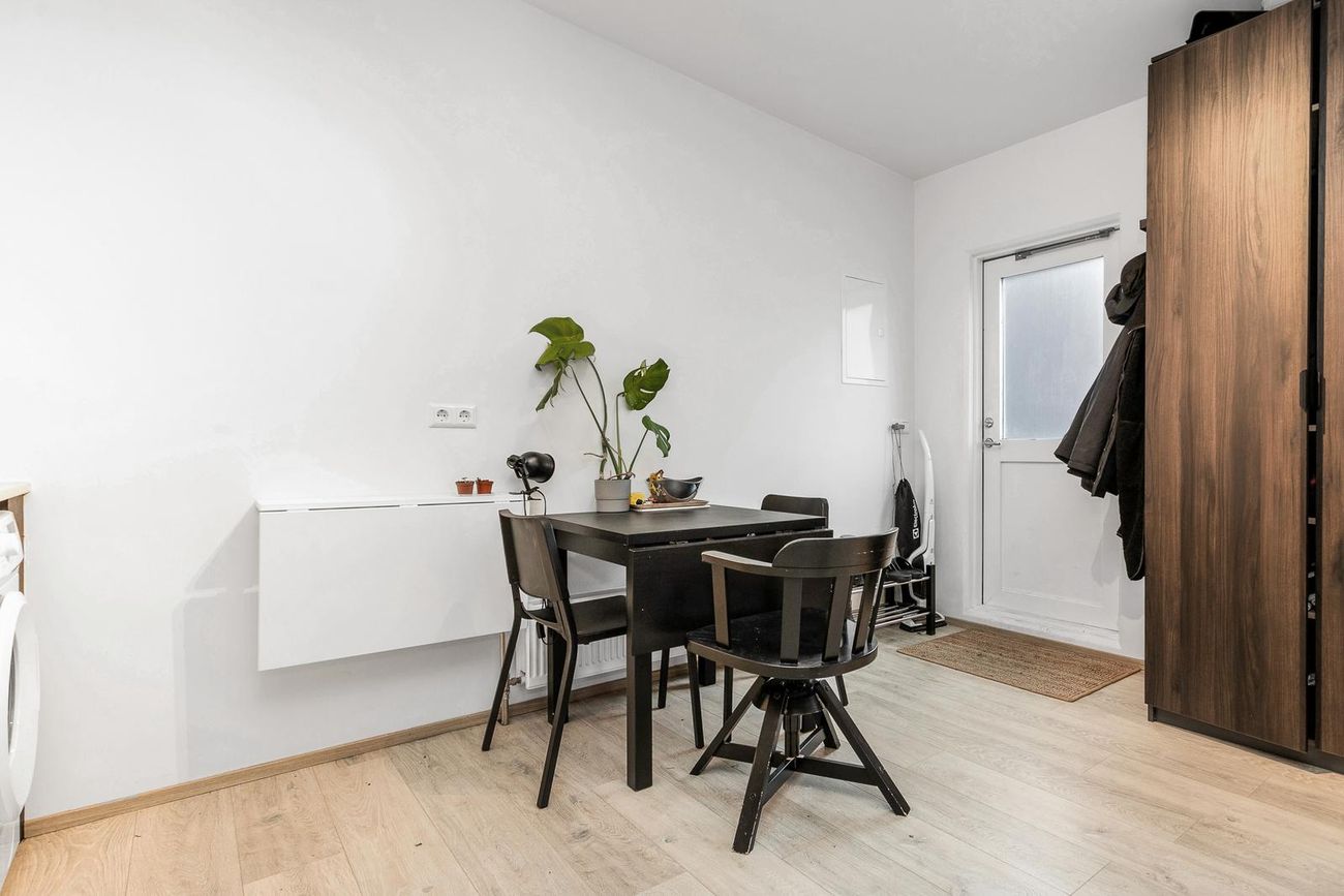Framnesvegur 40, 101 Reykjavík