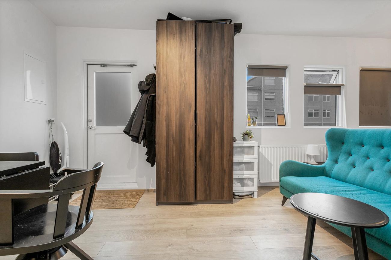 Framnesvegur 40, 101 Reykjavík