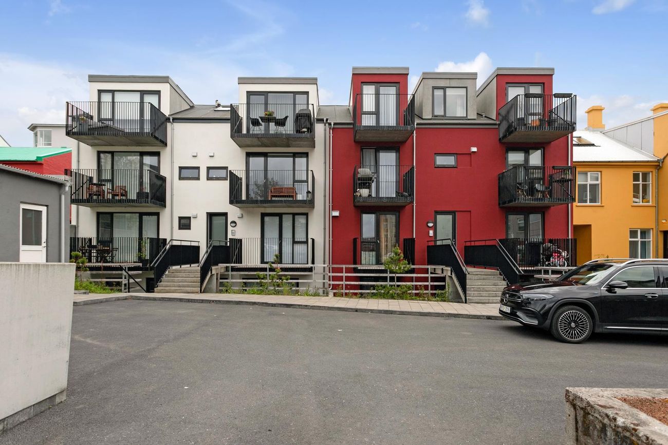 Framnesvegur 40, 101 Reykjavík