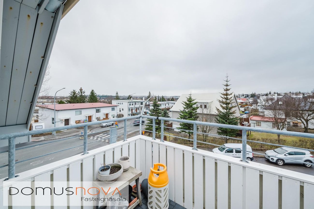Langholtsvegur 174, 104 Reykjavík