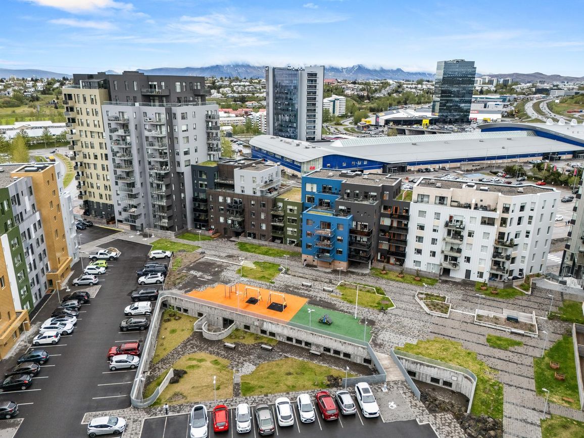 Silfursmári 4, 201 Kópavogur