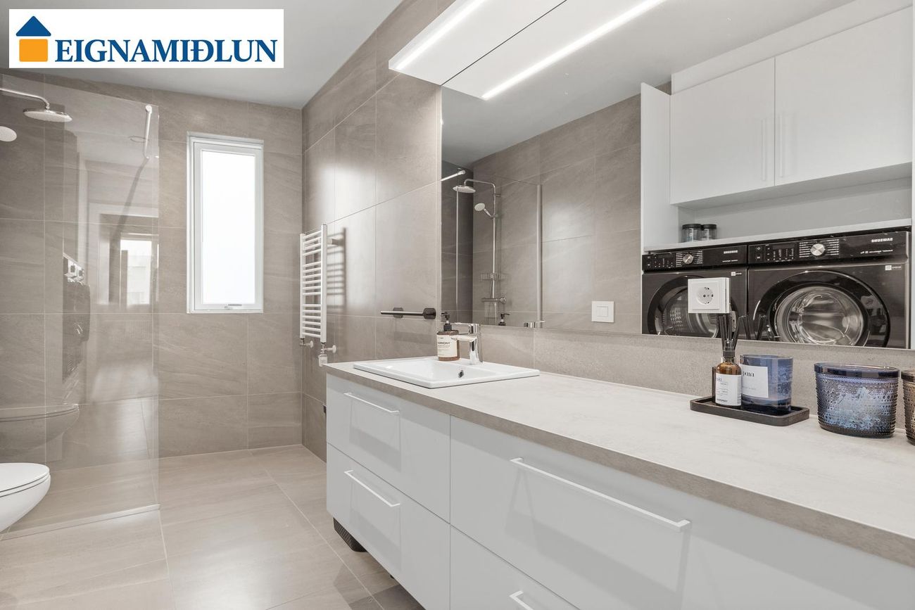 Rökkvatjörn 1, 113 Reykjavík