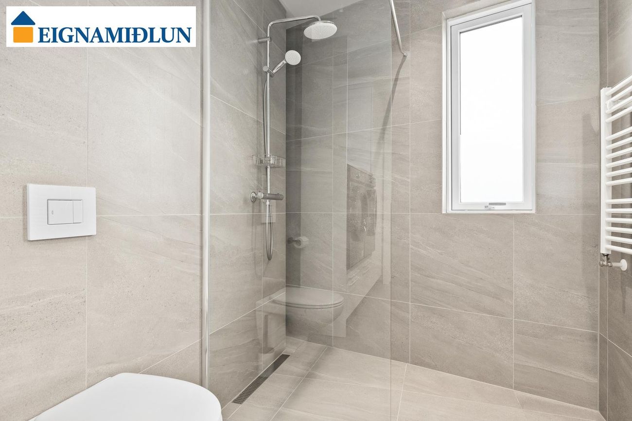 Rökkvatjörn 1, 113 Reykjavík