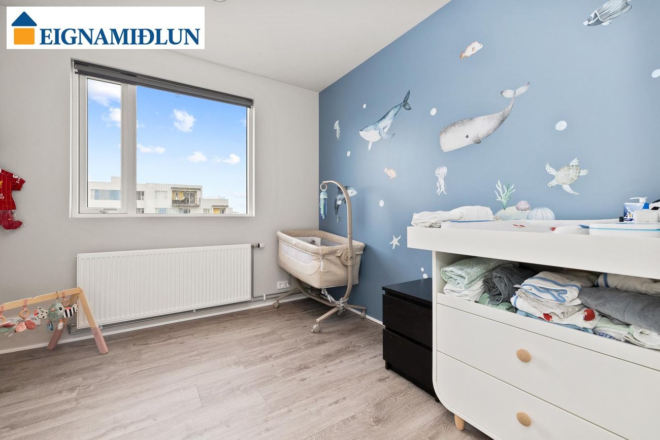 Rökkvatjörn 1, 113 Reykjavík