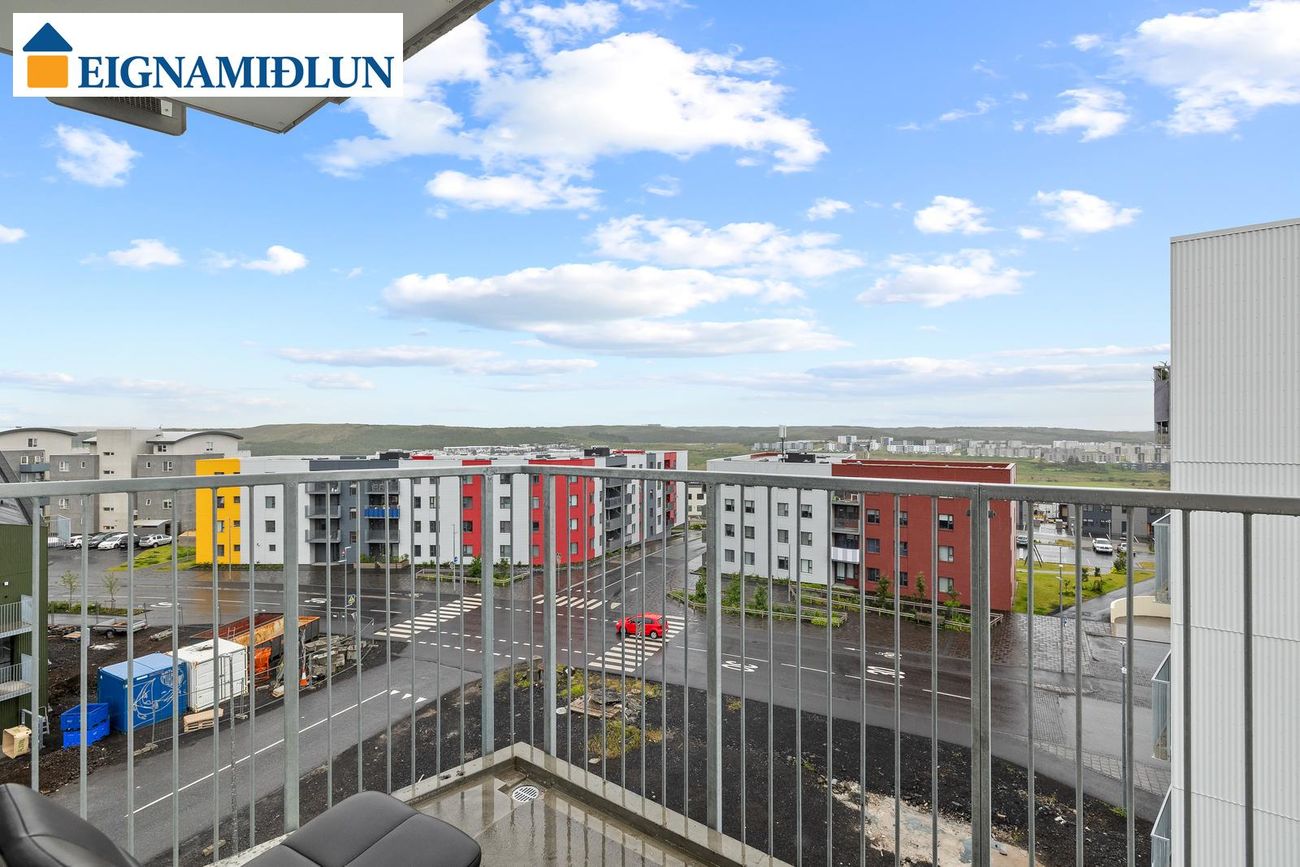 Rökkvatjörn 1, 113 Reykjavík